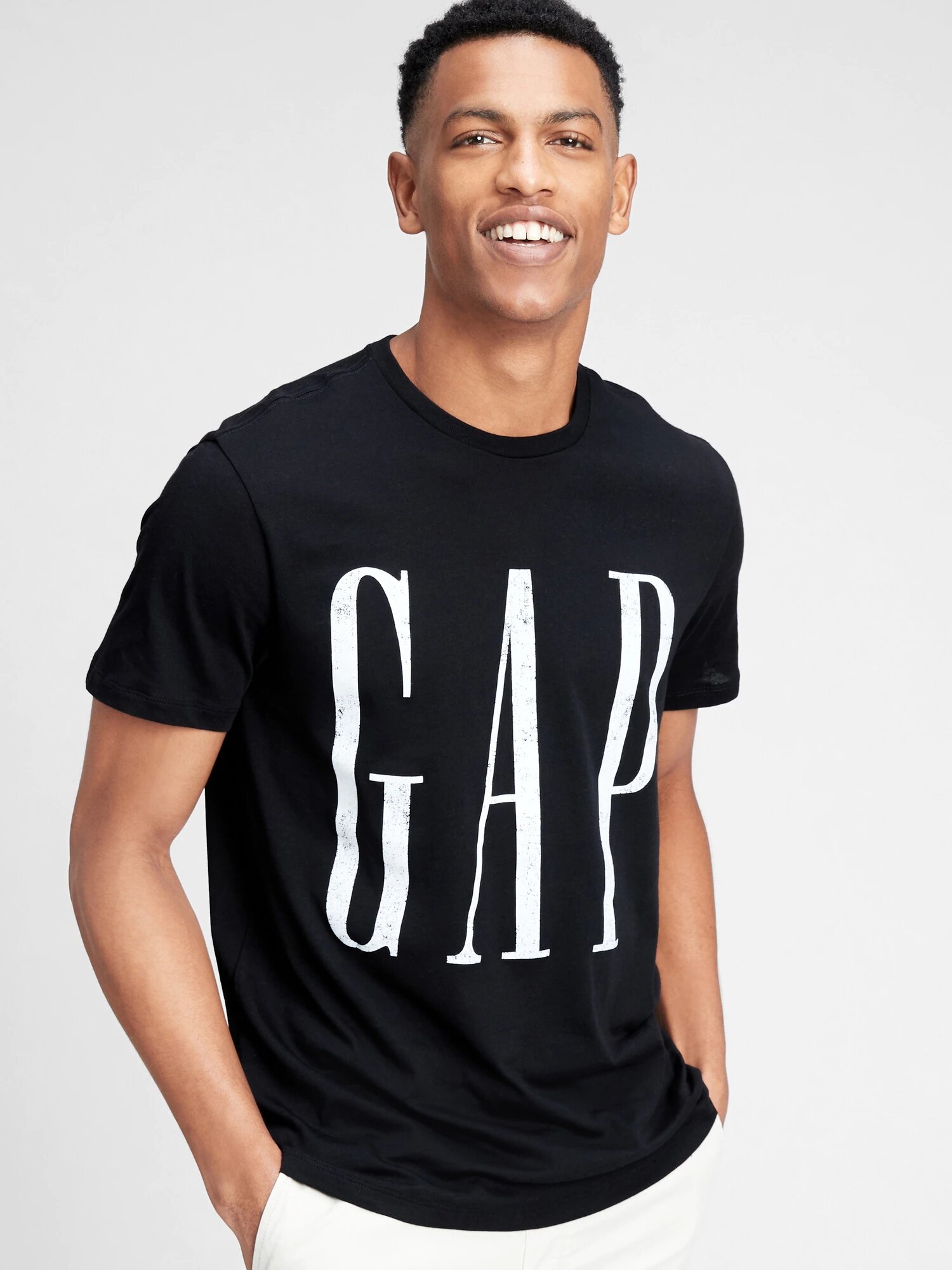 

Футболка GAP 467191719  Черная, Футболка GAP 467191719 XS Черная