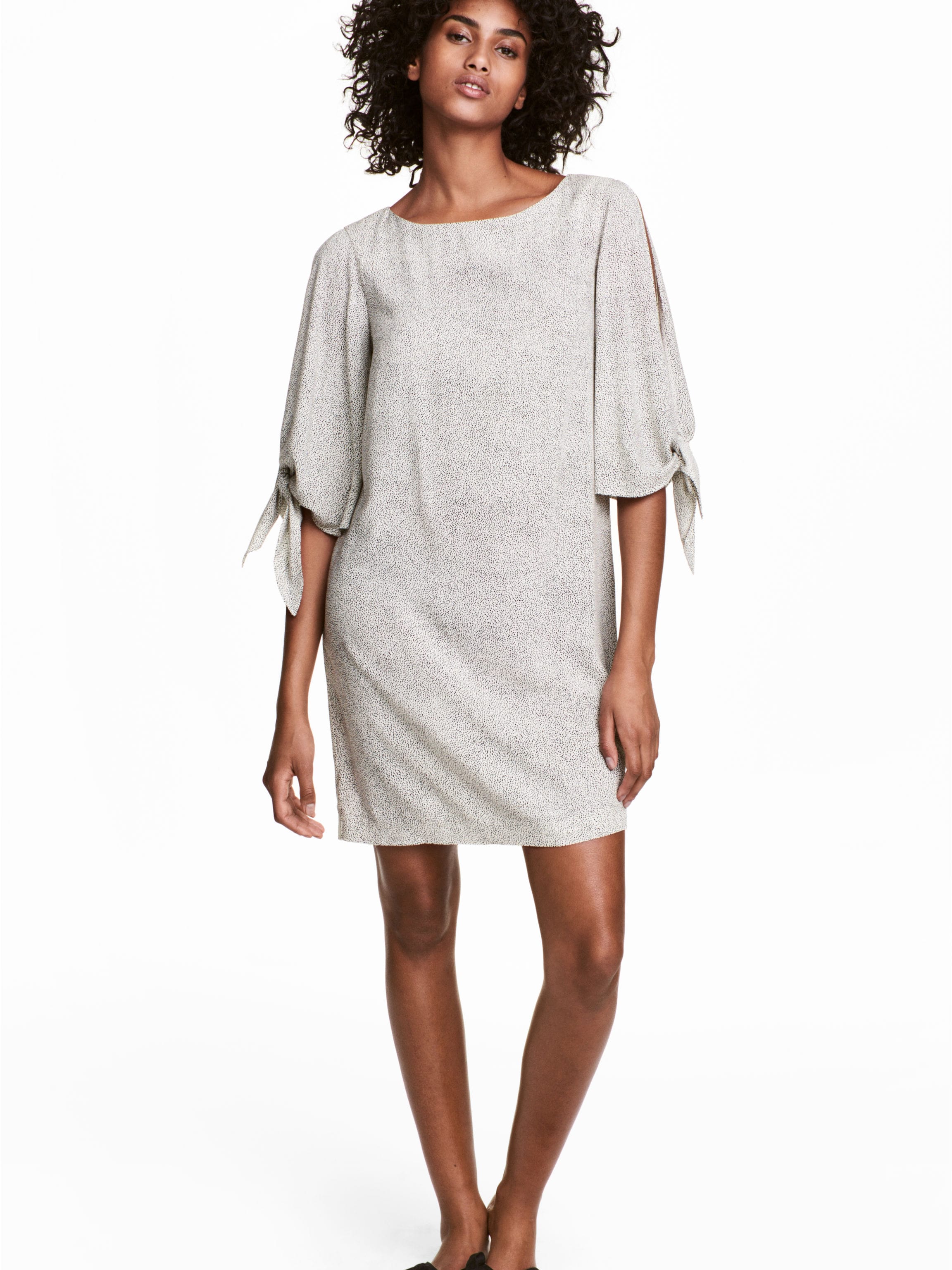 

Платье H&M 5239506-AAOL 32 Белое с черным