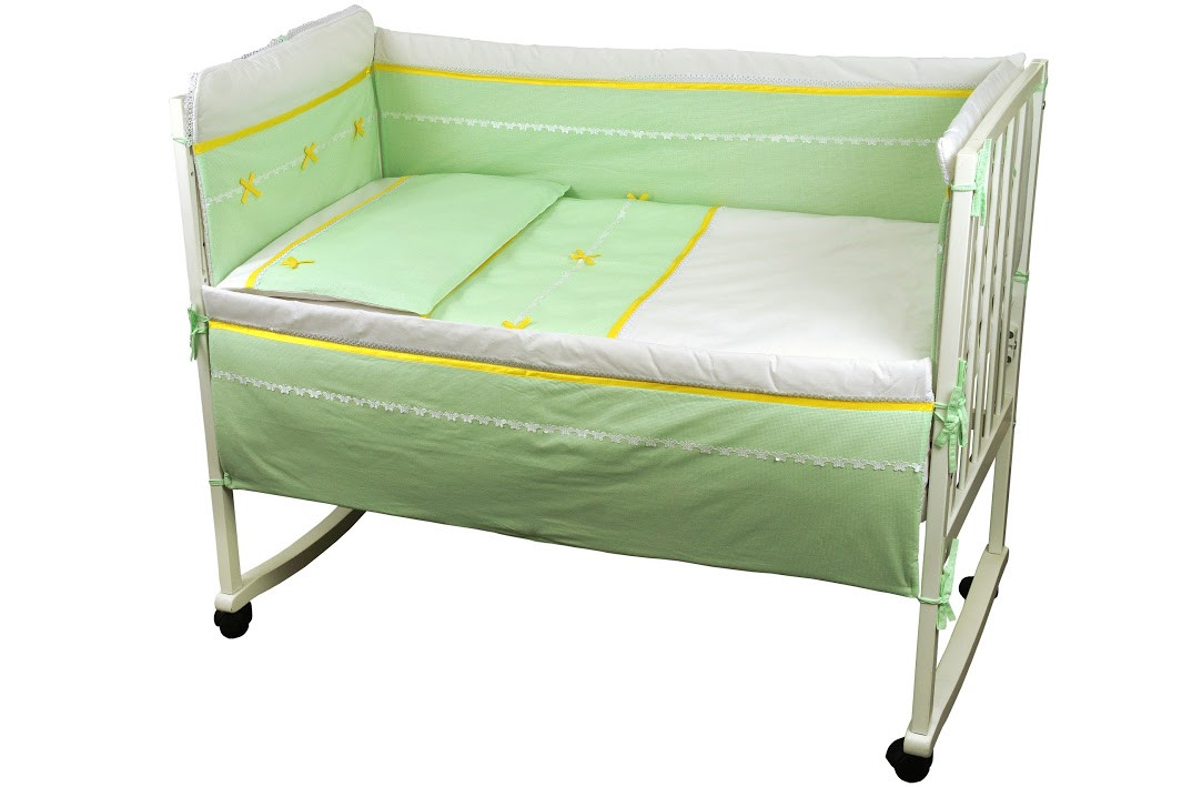 

Комплект в кроватку Руно Лапушка сатин стандарт 4 предмета детский салатовый арт.977ЛУ_Салатовий з жовтою смужкою