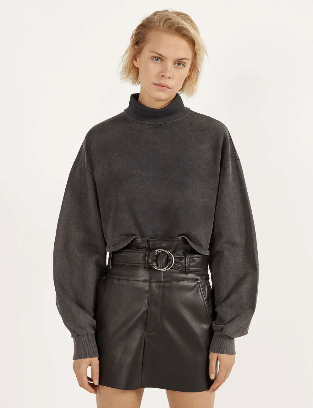 

Юбка Bershka Ж1064564 (0563/512/800) цвет черный S