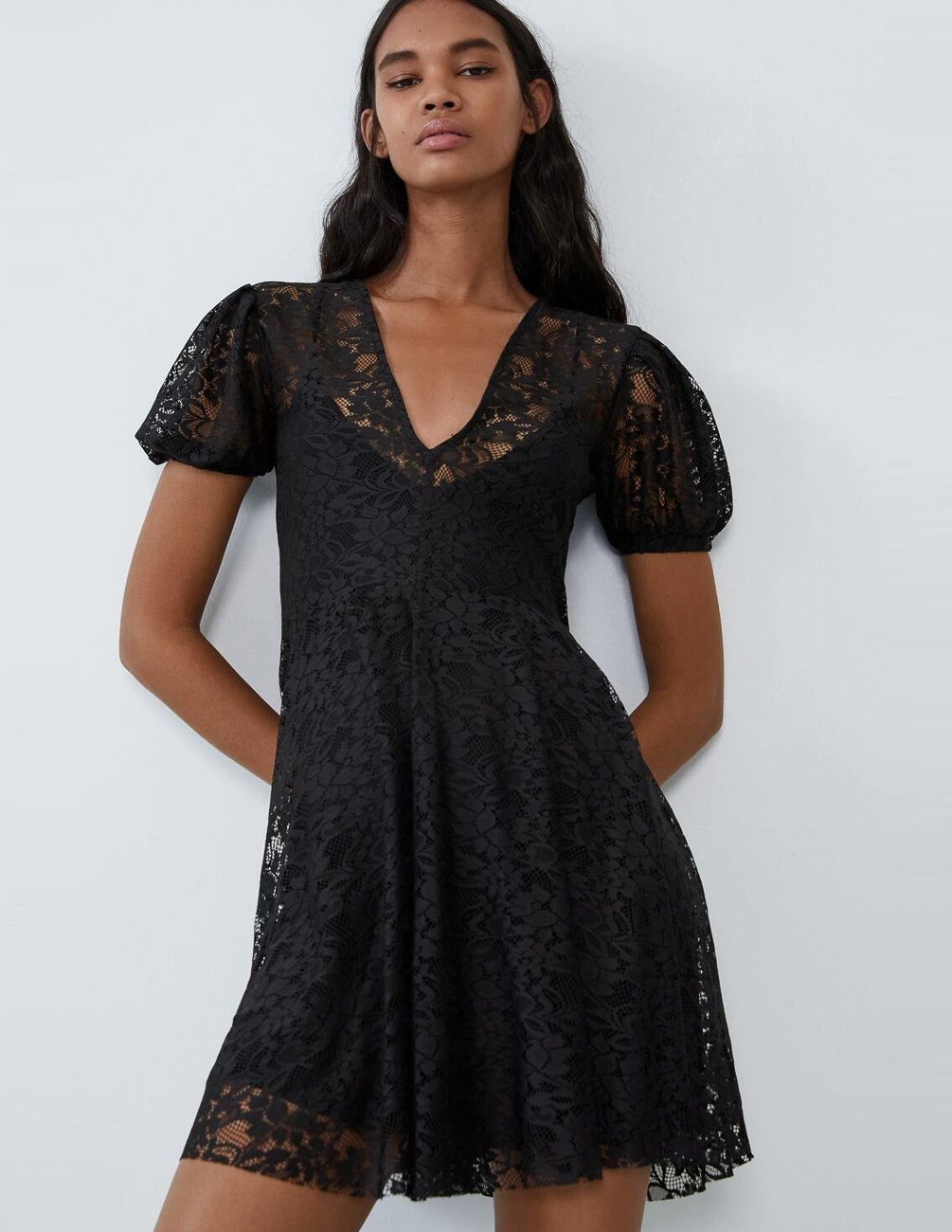 

Платье Zara Ж1059891 (5644/908/800) цвет черный, Платье Zara Ж1059891 (5644/908/800) цвет черный M