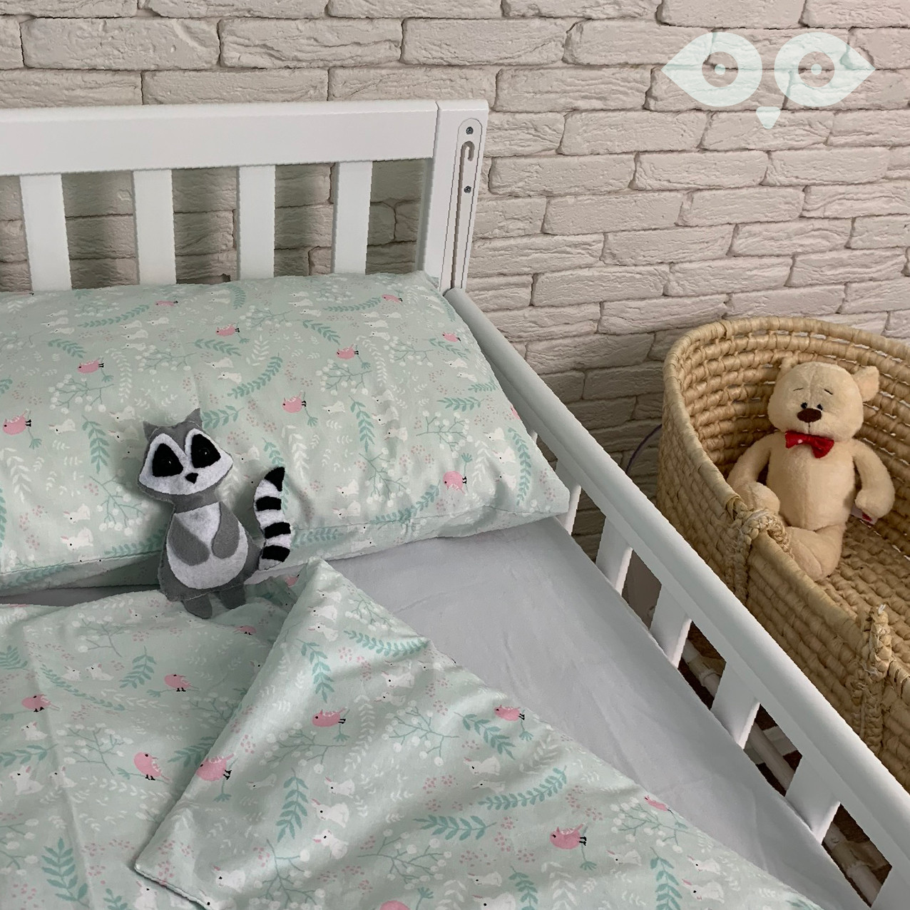 

Комплект постельного белья RaccoonLand Зайчики и птички 110х140 голубой
