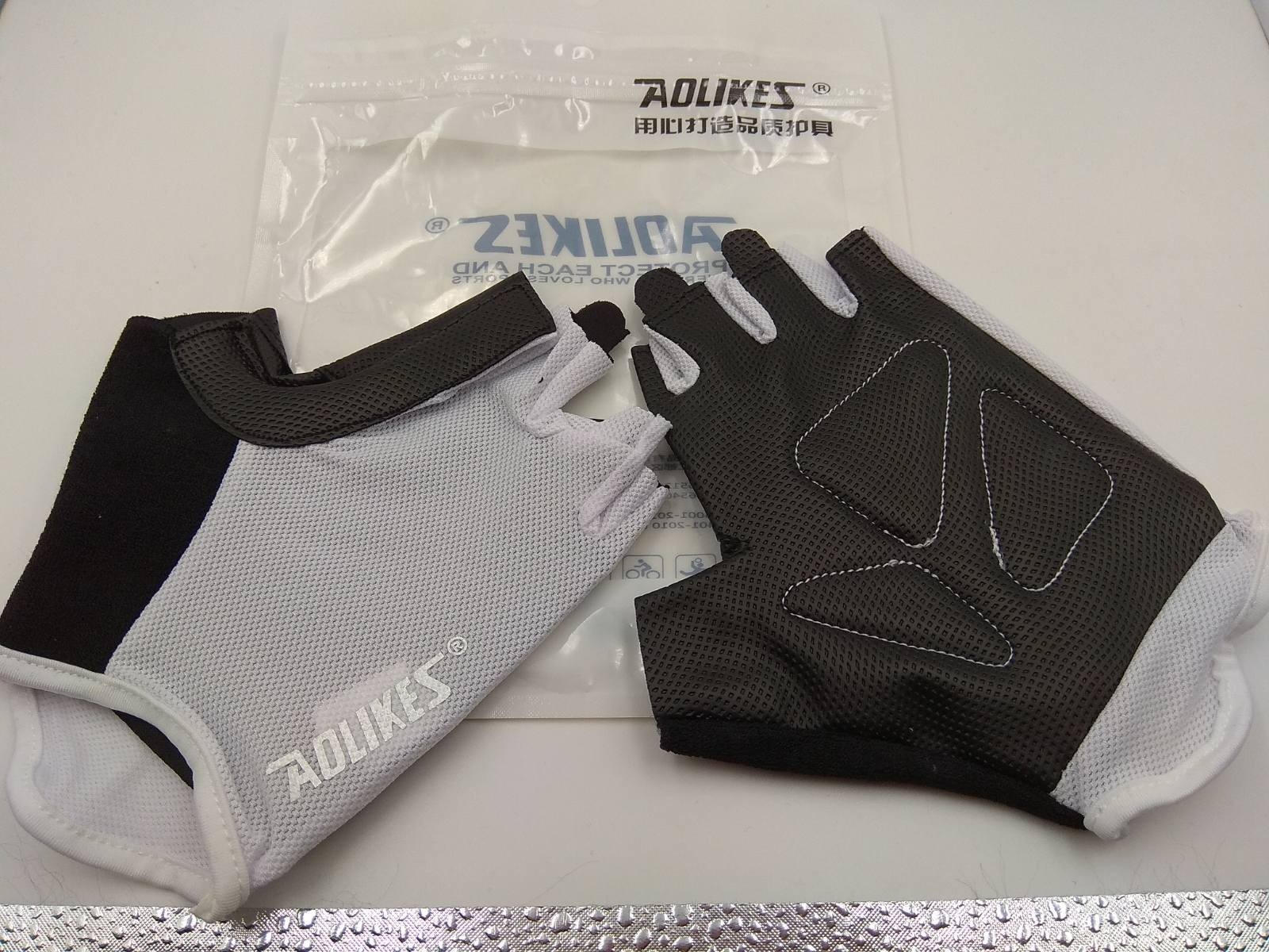 

Перчатки для спорта и туризма AOLIKES белый L 01280