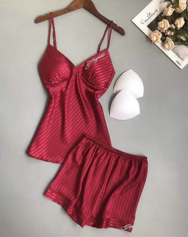 

Женская пижама в полоску (майка+шорты) Gorgeous  Красная, Женская пижама в полоску (майка+шорты) Gorgeous S Красная
