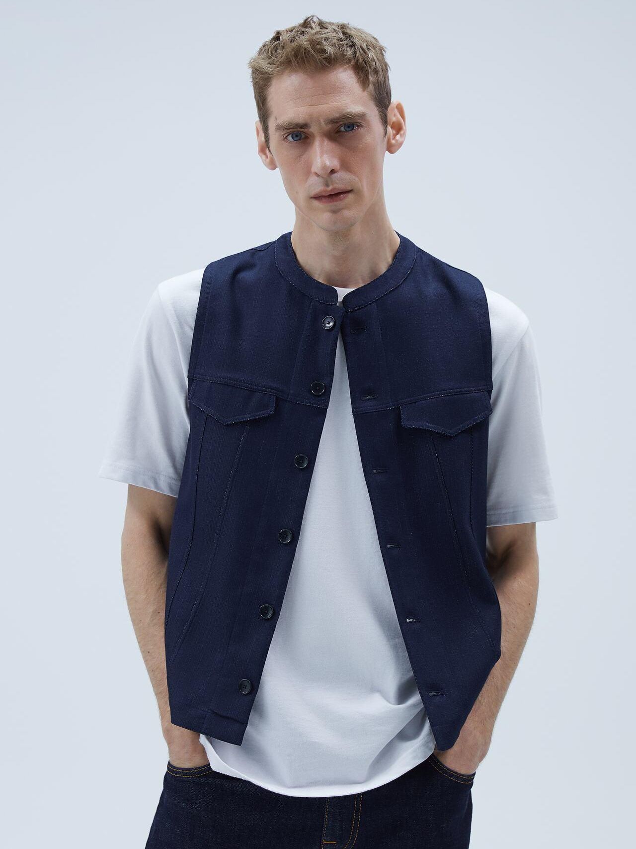 

Жилет Zara 4289/552/401-ABFX L Темно-синий с белым