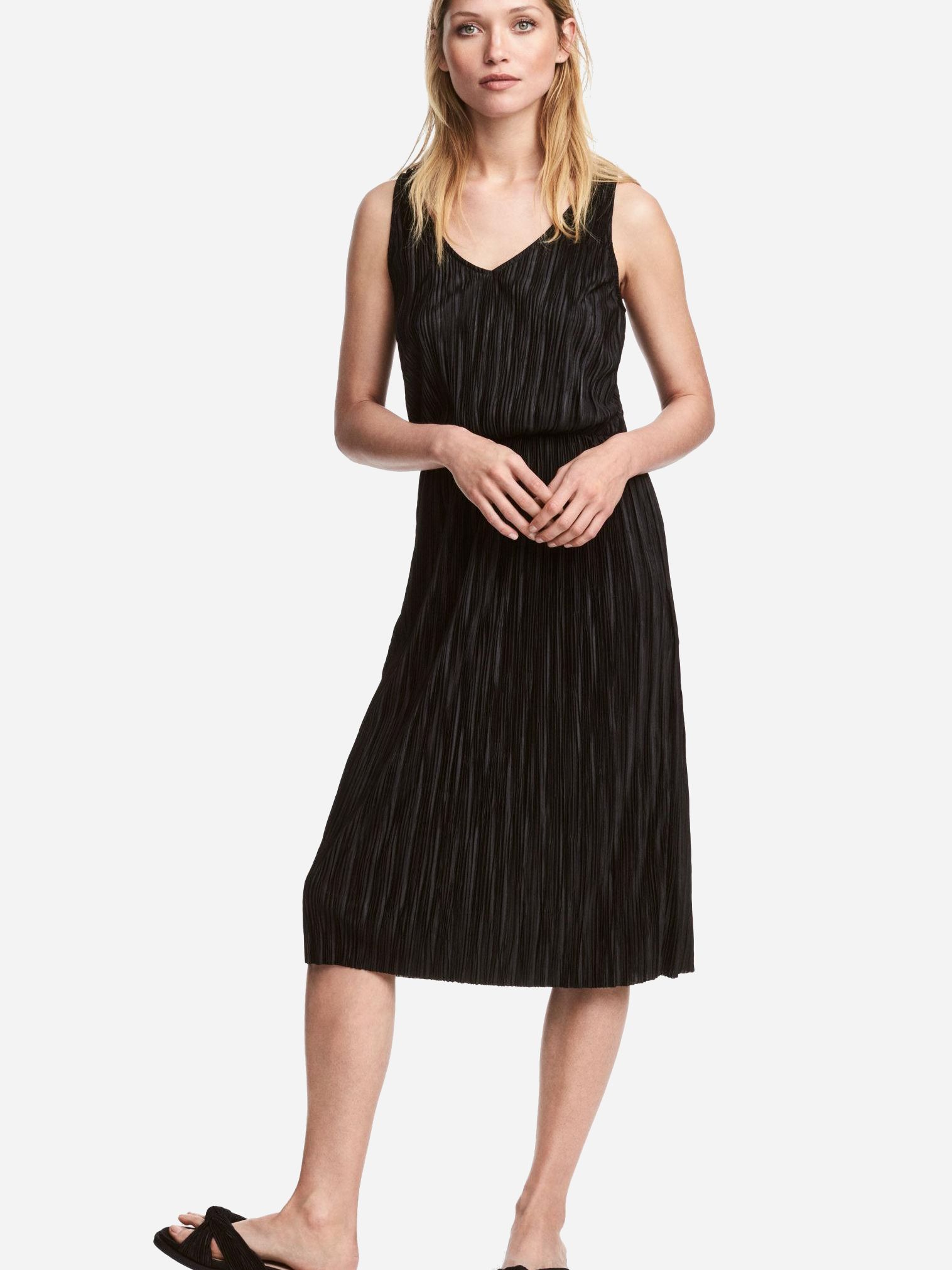

Платье H&M 3835695-AAAD M Черное