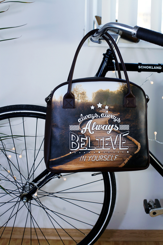 

Сумка с принтом Oxford Presentville Always believe in yourself 32x30x9 см
