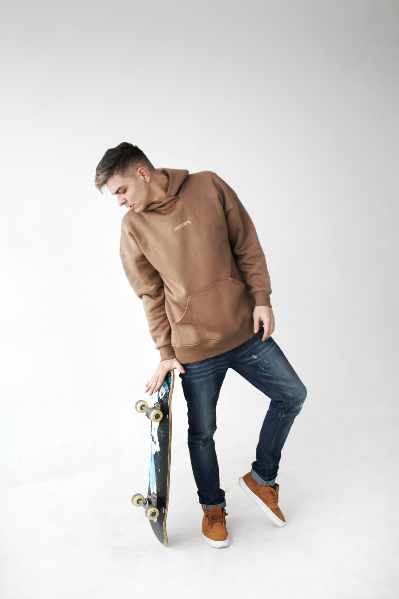 

Худи Capslook Oversize MN One Size Camel