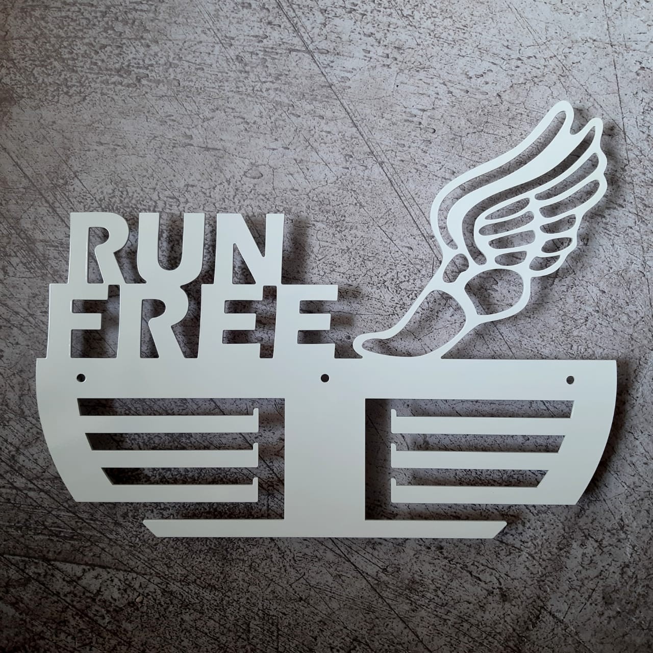 

Медальница "КТМ" RUN FREE Стальная (белая)