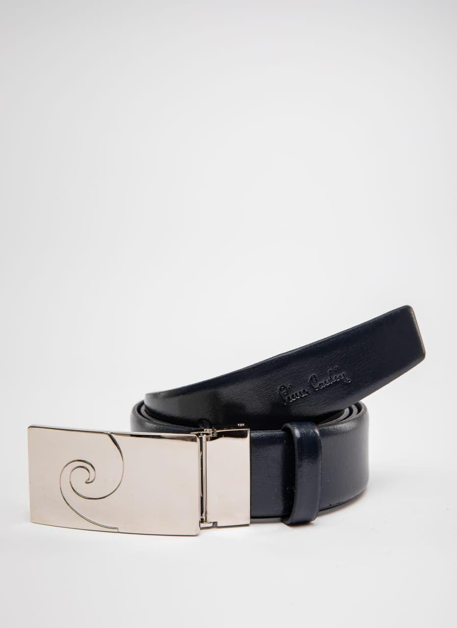 

Ремень Pierre Cardin классический в темно-синем цвете размер 105 (1806/3000)