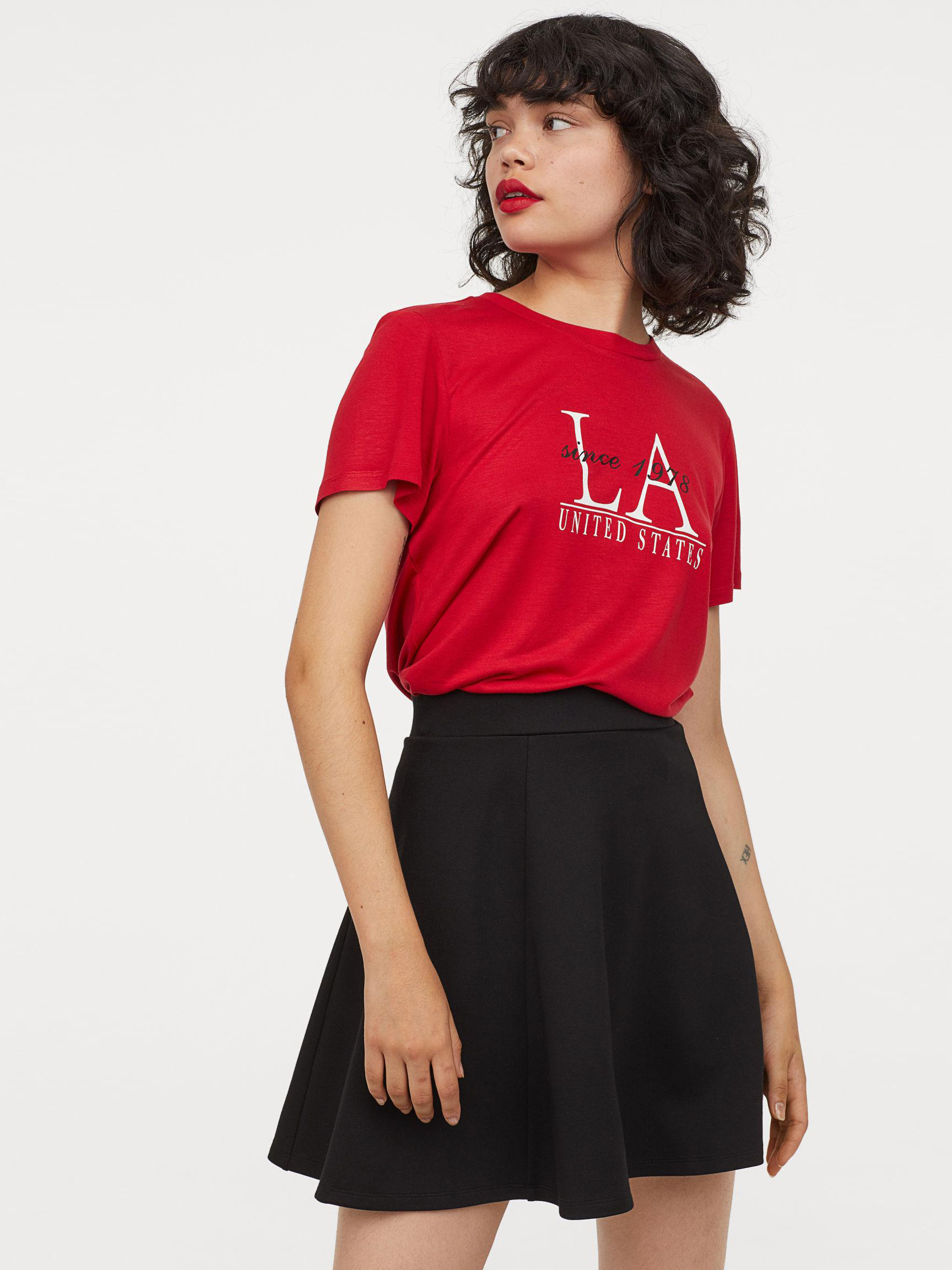 

Юбка H&M 7299289-AAAD L Черная