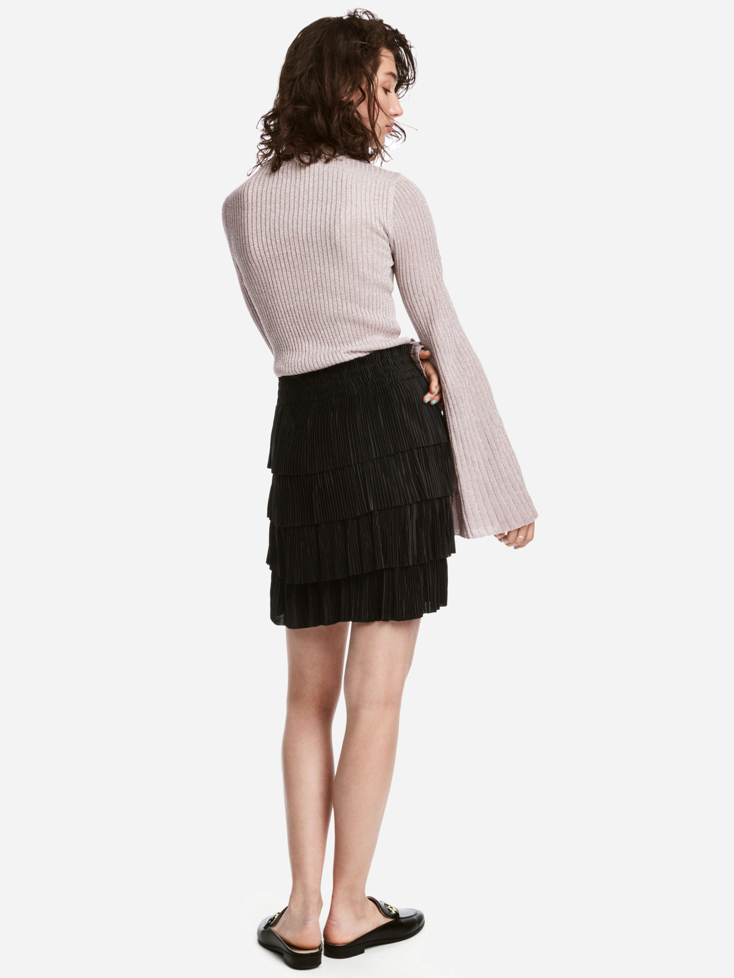 

Юбка H&M 5459636-AAAD 34 Черная