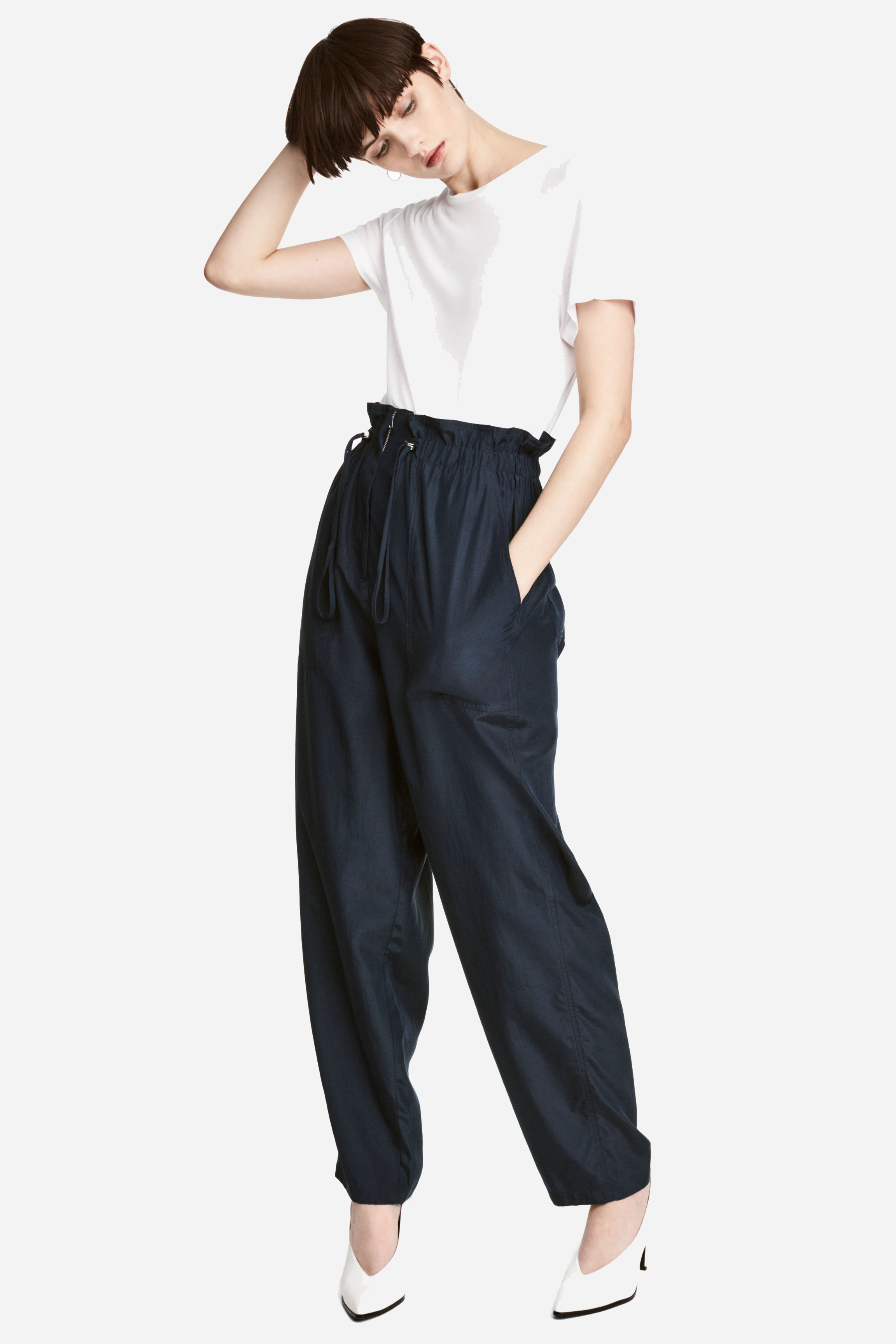 

Брюки H&M 5116125-AAQJ 38 Темно-синие