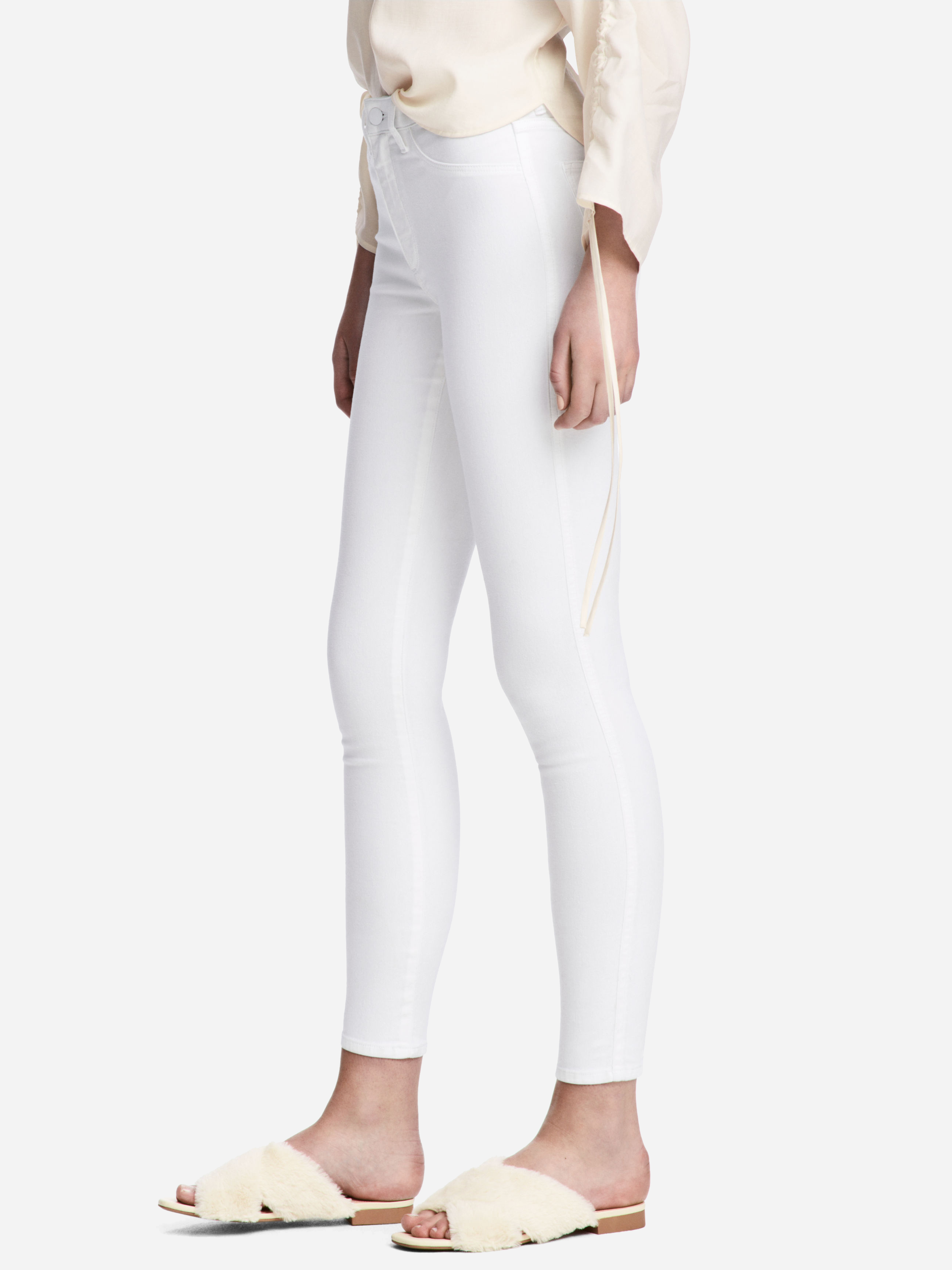 

Джинсы H&M 4946915-ACTS 33 Белые