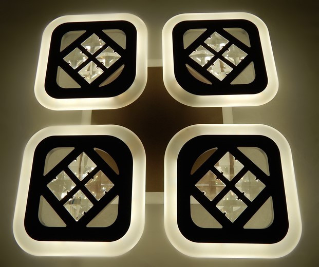 

LED Люстра с димером Linisoln 70W 226009/4S CH