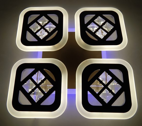 

LED Люстра с димером Linisoln 70W 226009/4S