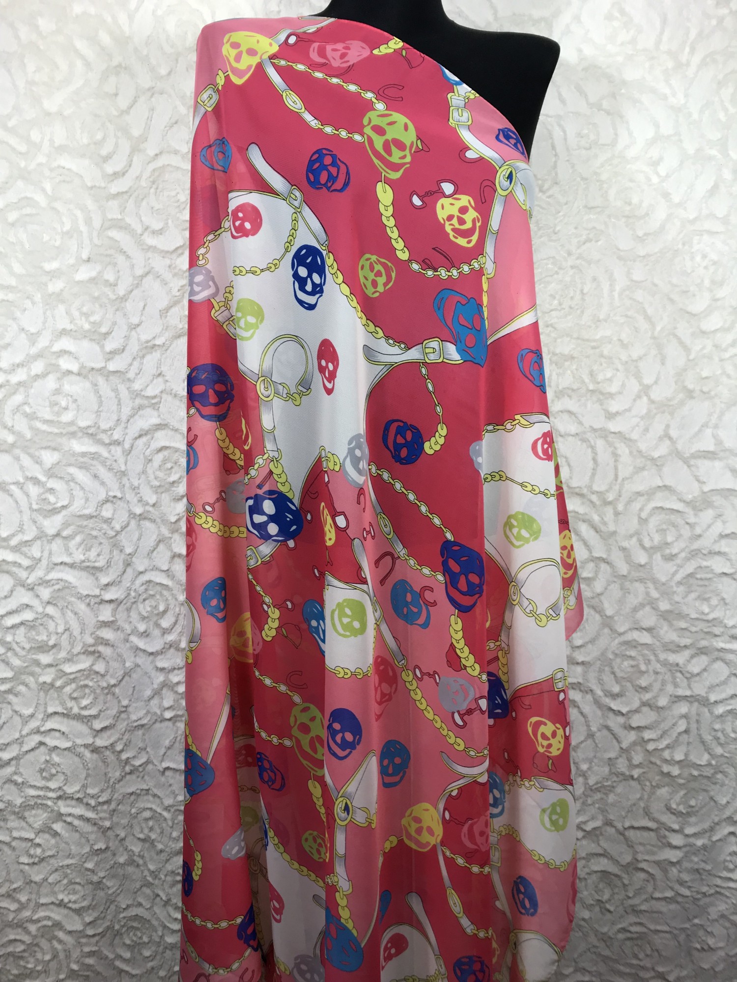 

Парео ASHMA 105*150 см шифоновое яркое коралловое для пляжа