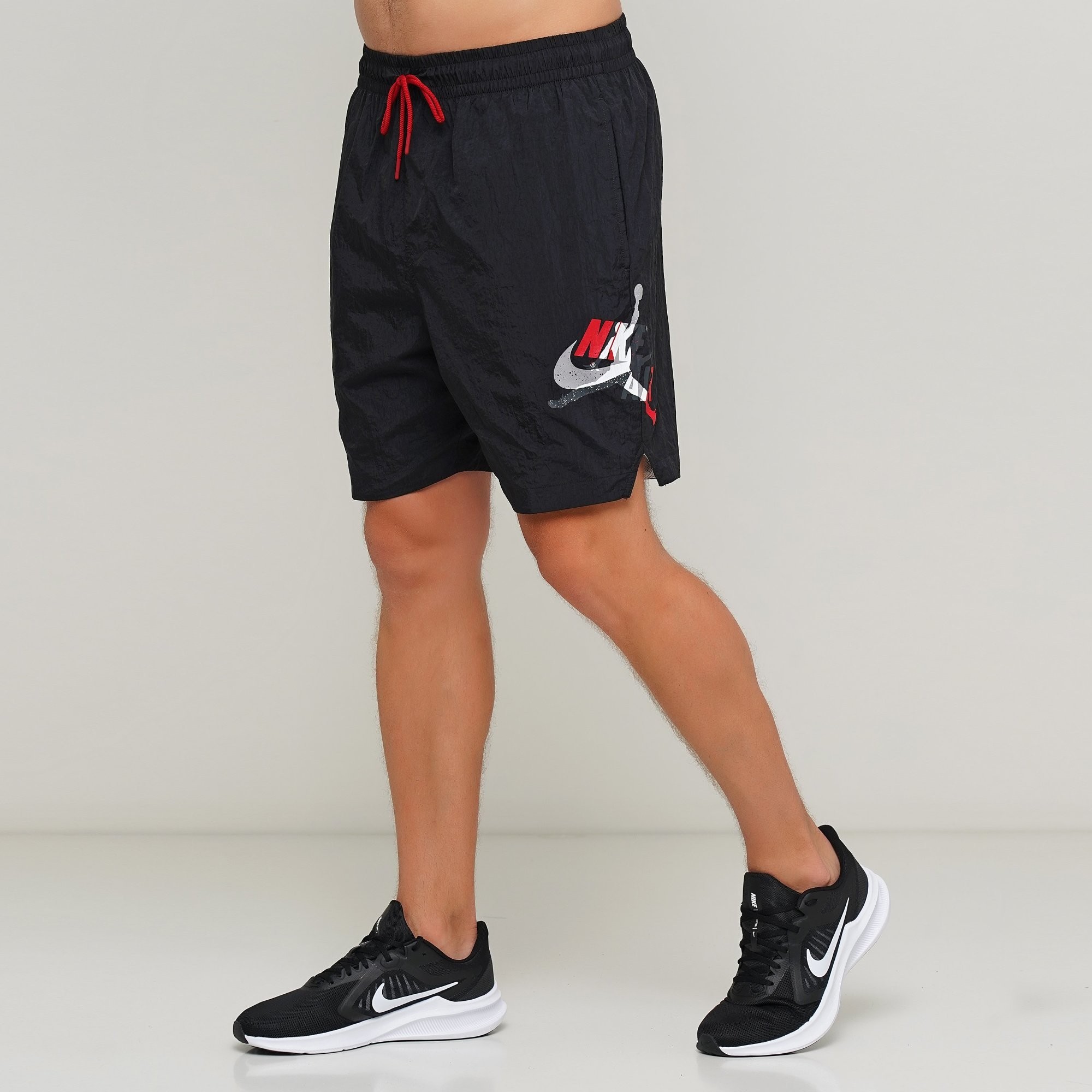 

Шорты Jordan Jumpman Poolside Short (S) CZ8522-010