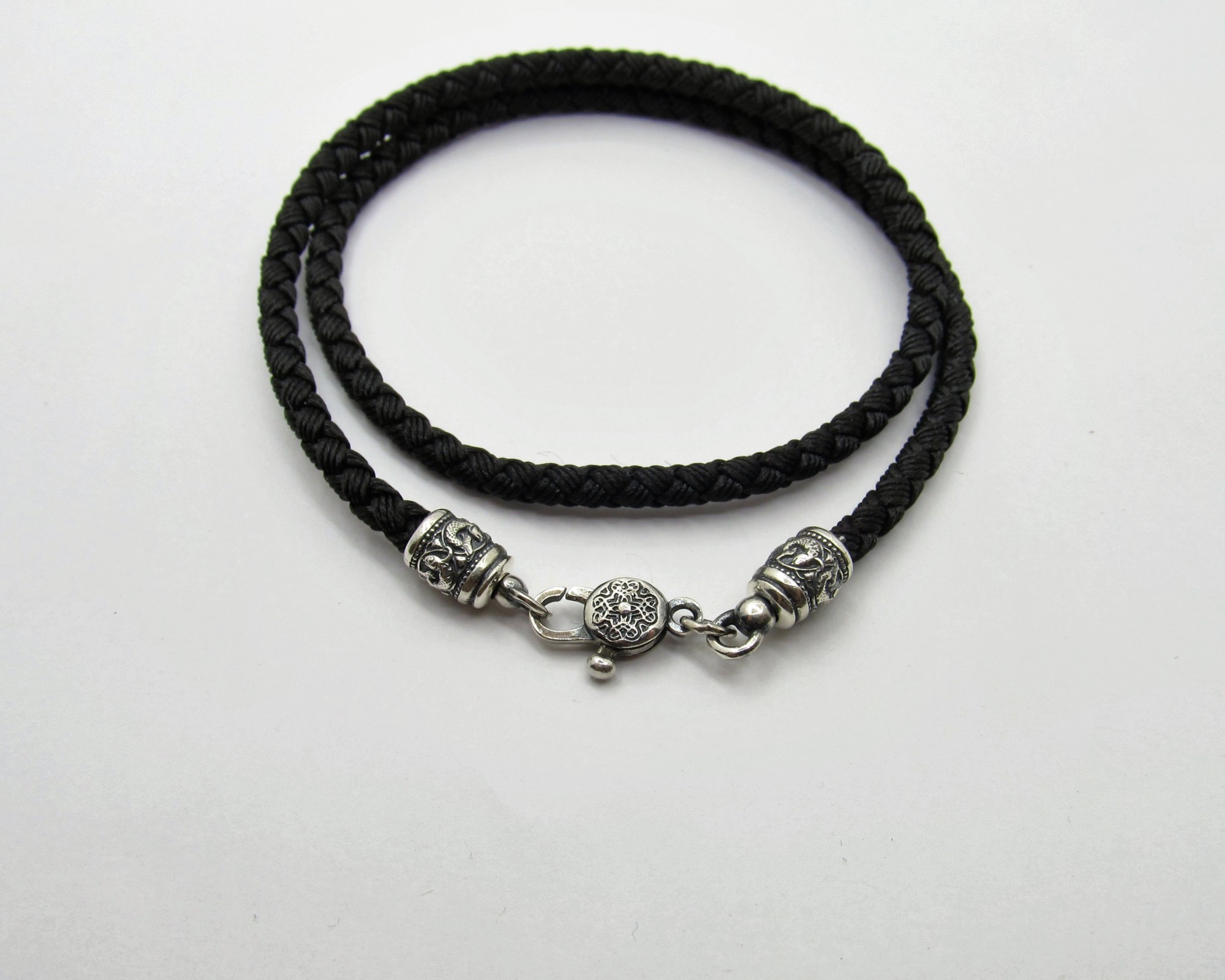 

Шнур шелковый с серебряным замком SilverArtisan 1.71387 60 размер
