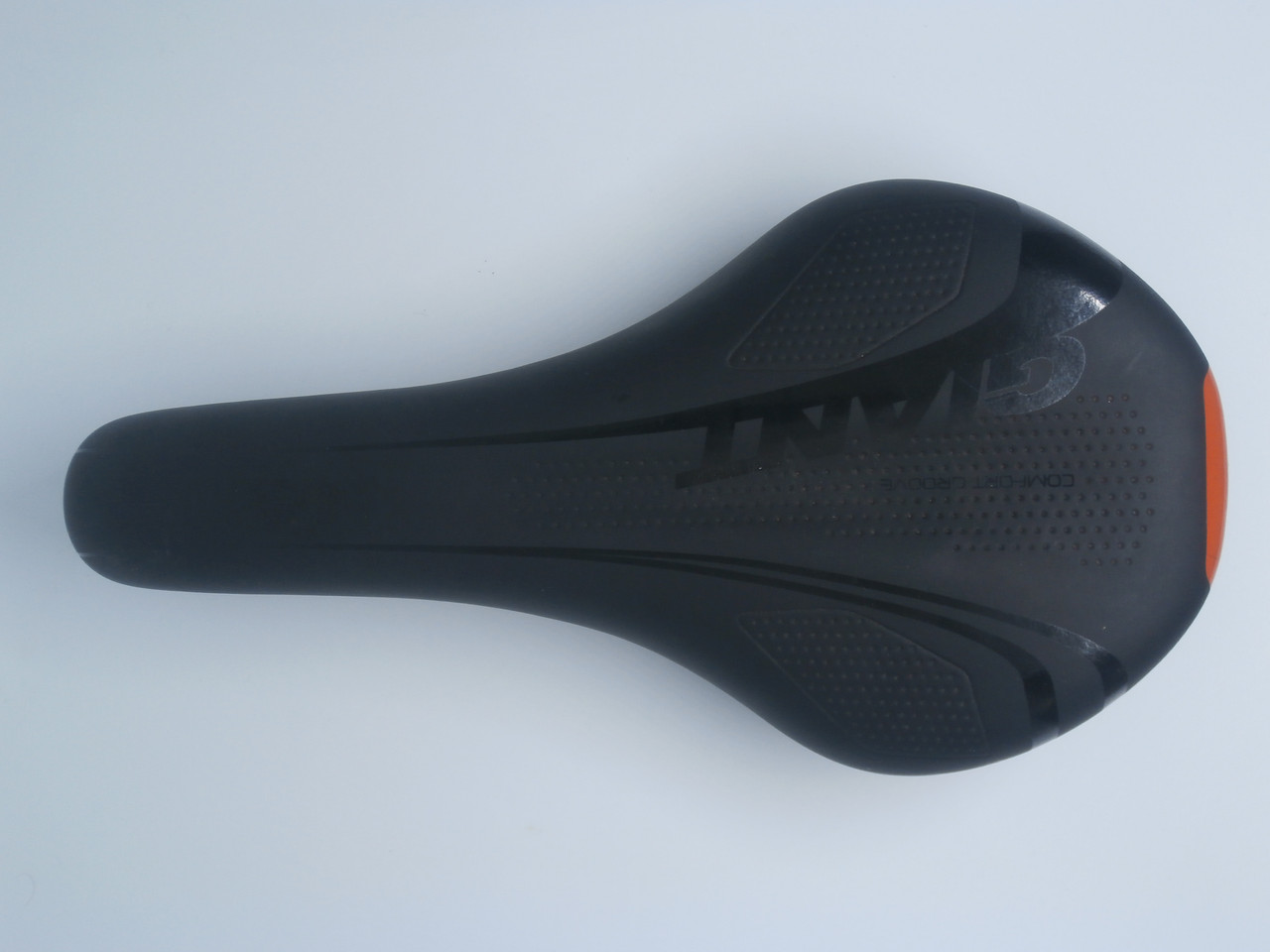 

Седло велосипедное Selle Royal ZD-010-2 Giant Чёрный