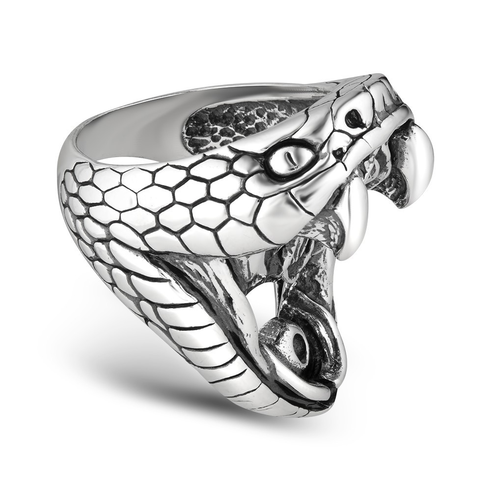 

Серебряное кольцо перстень TOP SILVER 19 18670