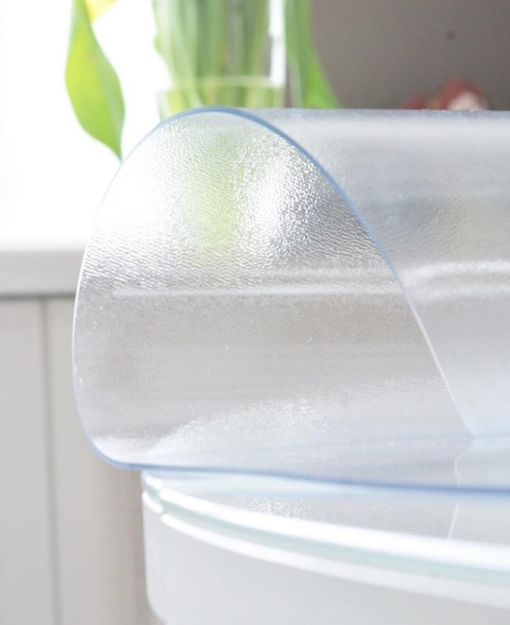 

Скатерть защитная DecorProtect Мягкое стекло 210х90 см толщина 2 мм