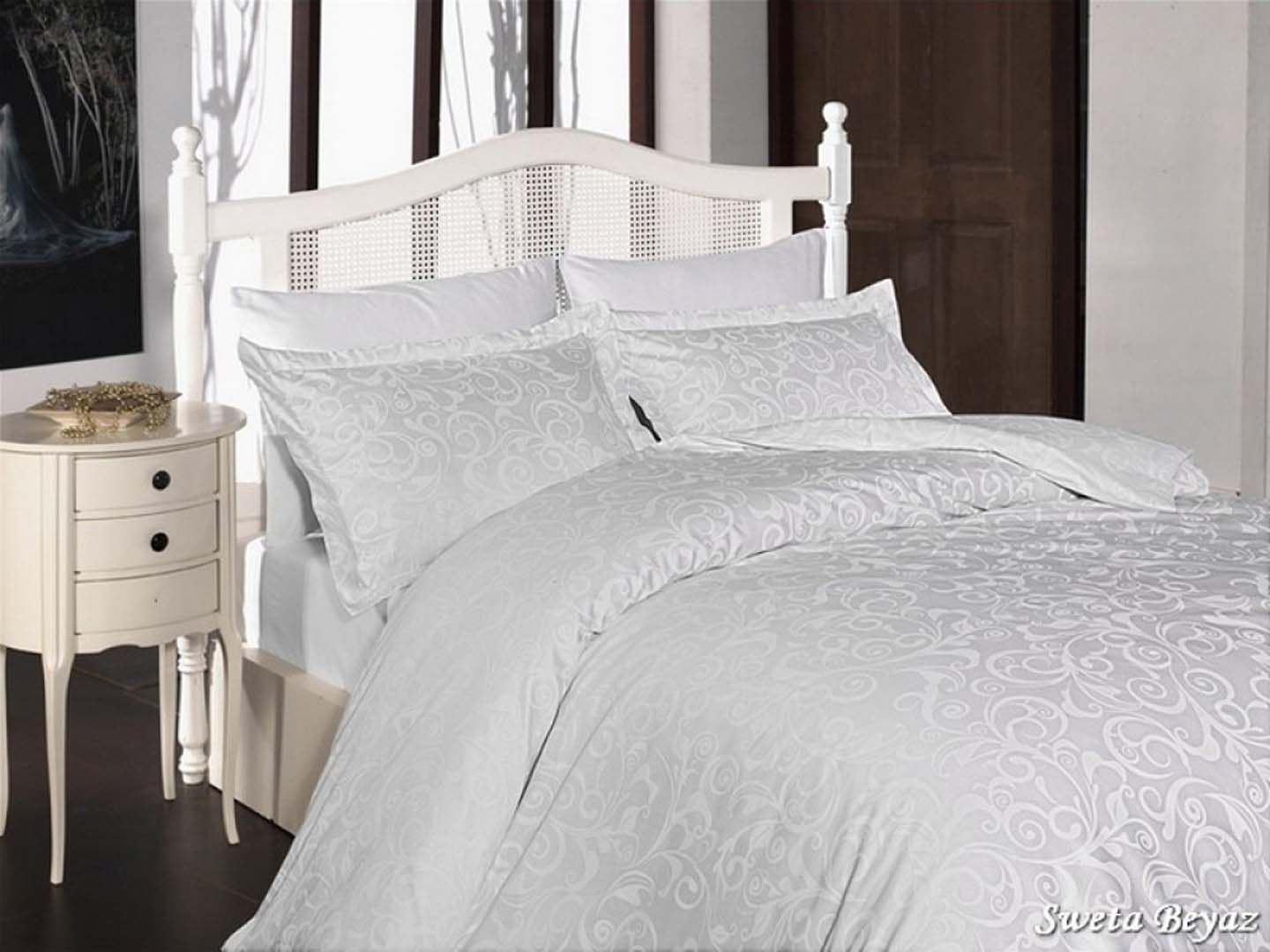 

Постельное белье Cotton Satin 200 х 220 см Sweta White First Choice k-1940-10-200