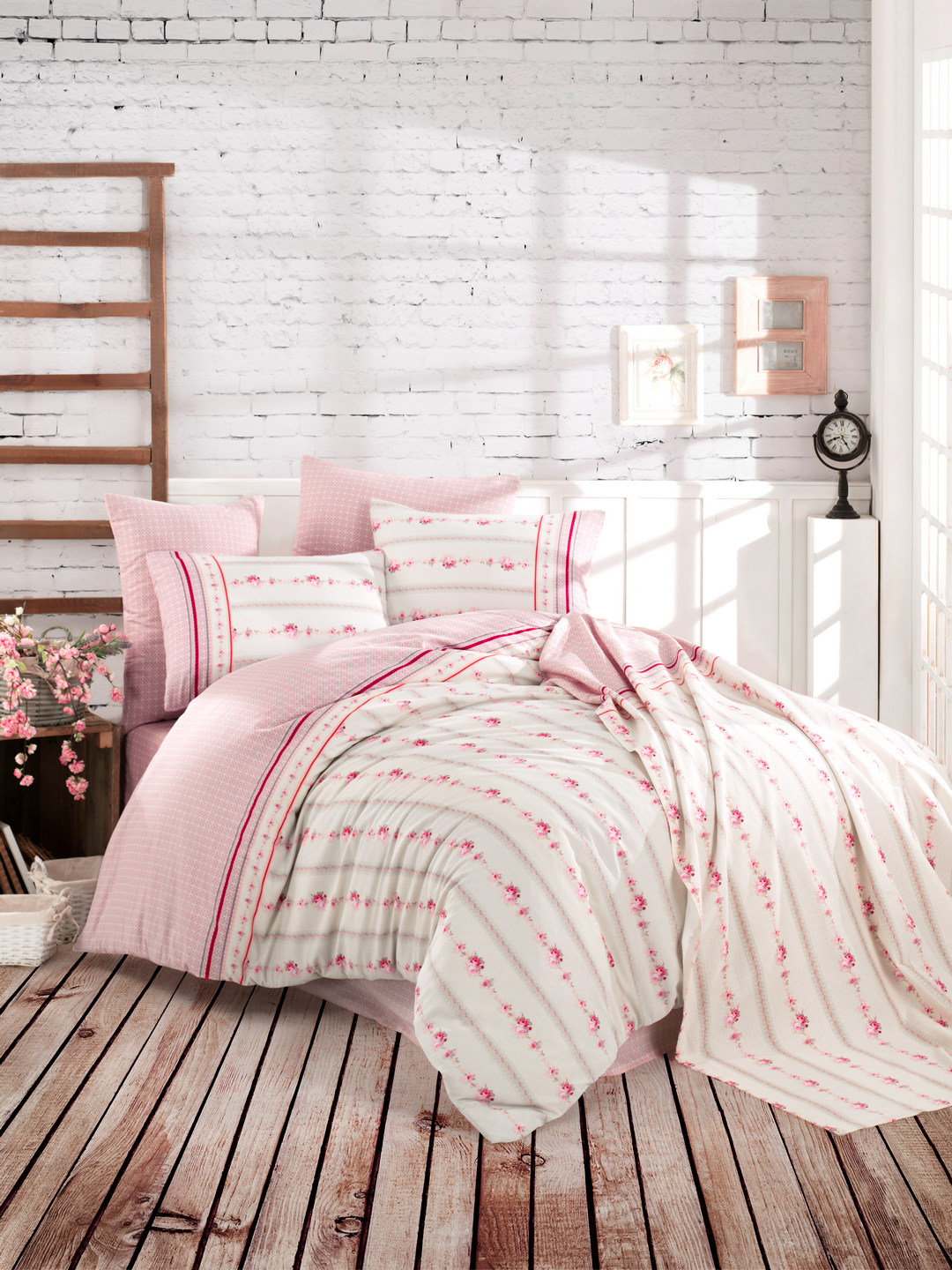 

Постільна білизна Istanbul 200×220 Cooton Life, Аmie pembe Istanbul k-ist 31011
