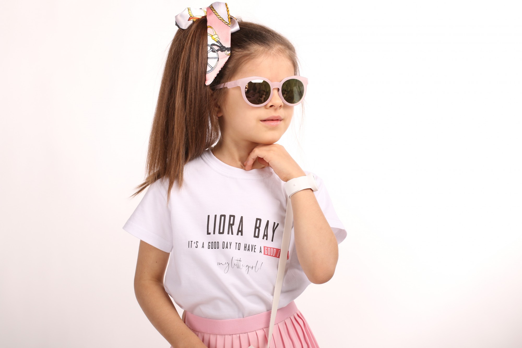 

Футболка Liora Bay белая 128 см ( sku 90116_128 )
