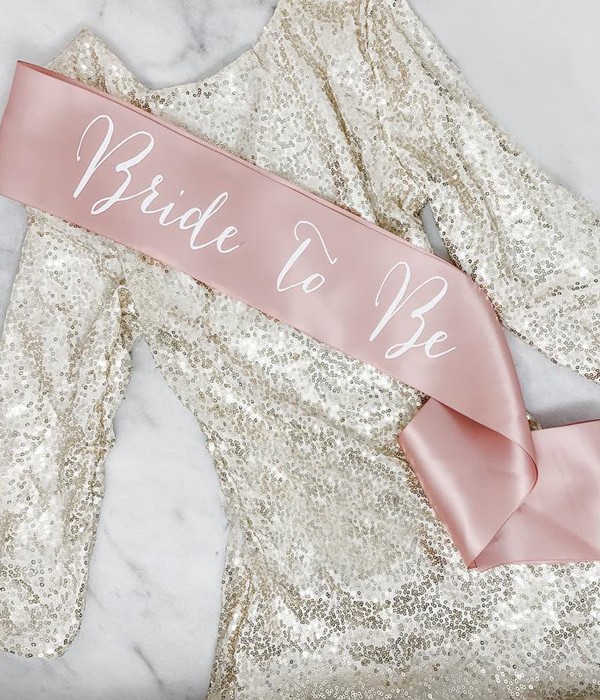 

Лента через плечо на девичник "Bride to be" 160 см (B703)