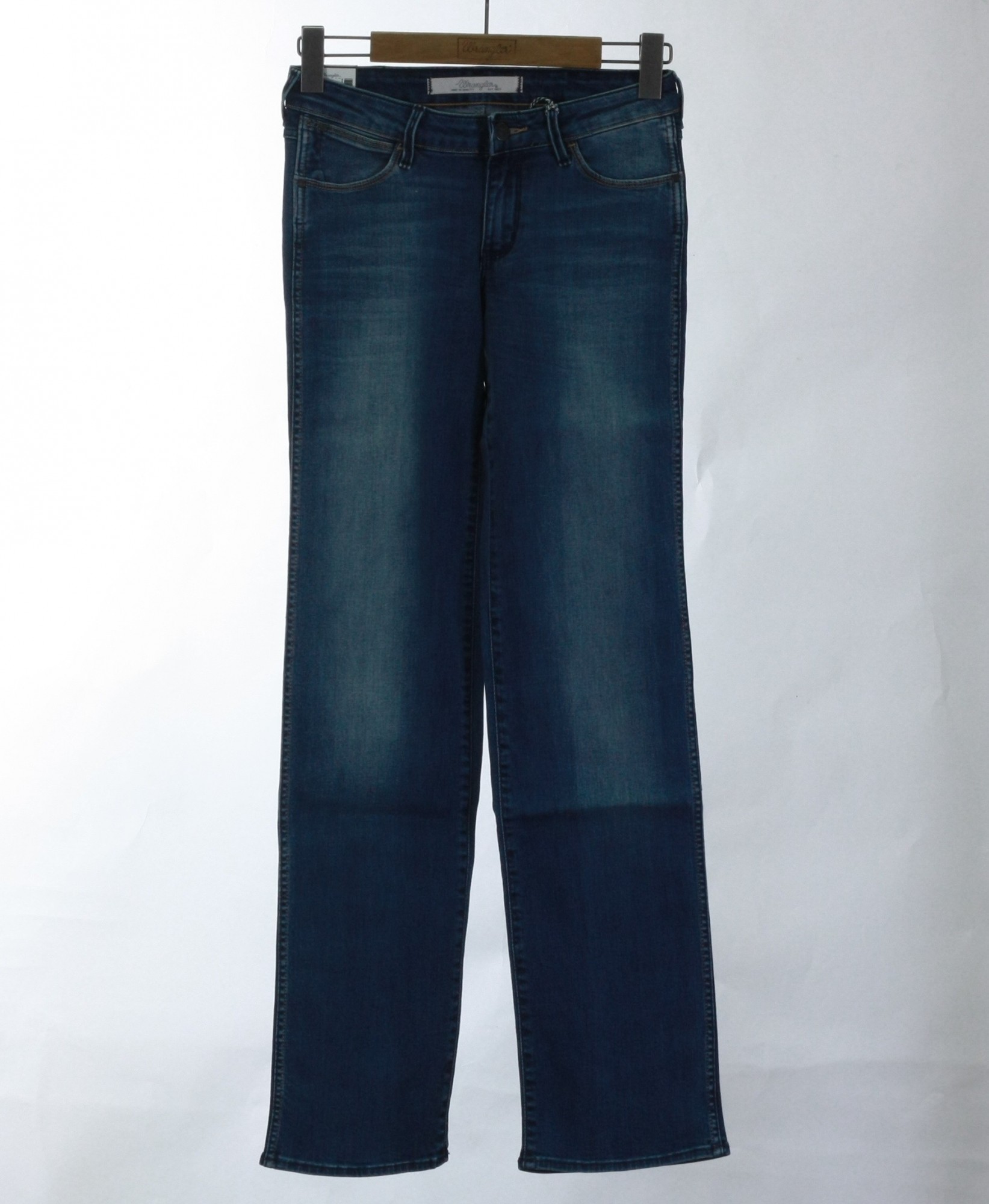 

Джинсы Wrangler Sara Regular Straight Fit Синий 28-34