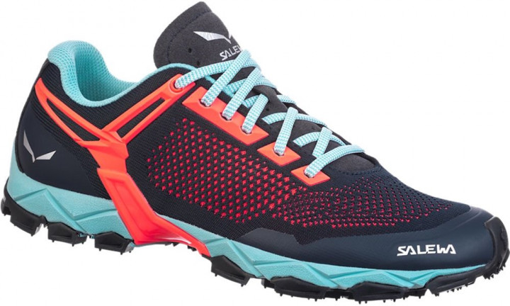 

Кроссовки Salewa Ws Lite Train K 61349 013.001.4138 38.5 Черные с синим (013.001.4138)