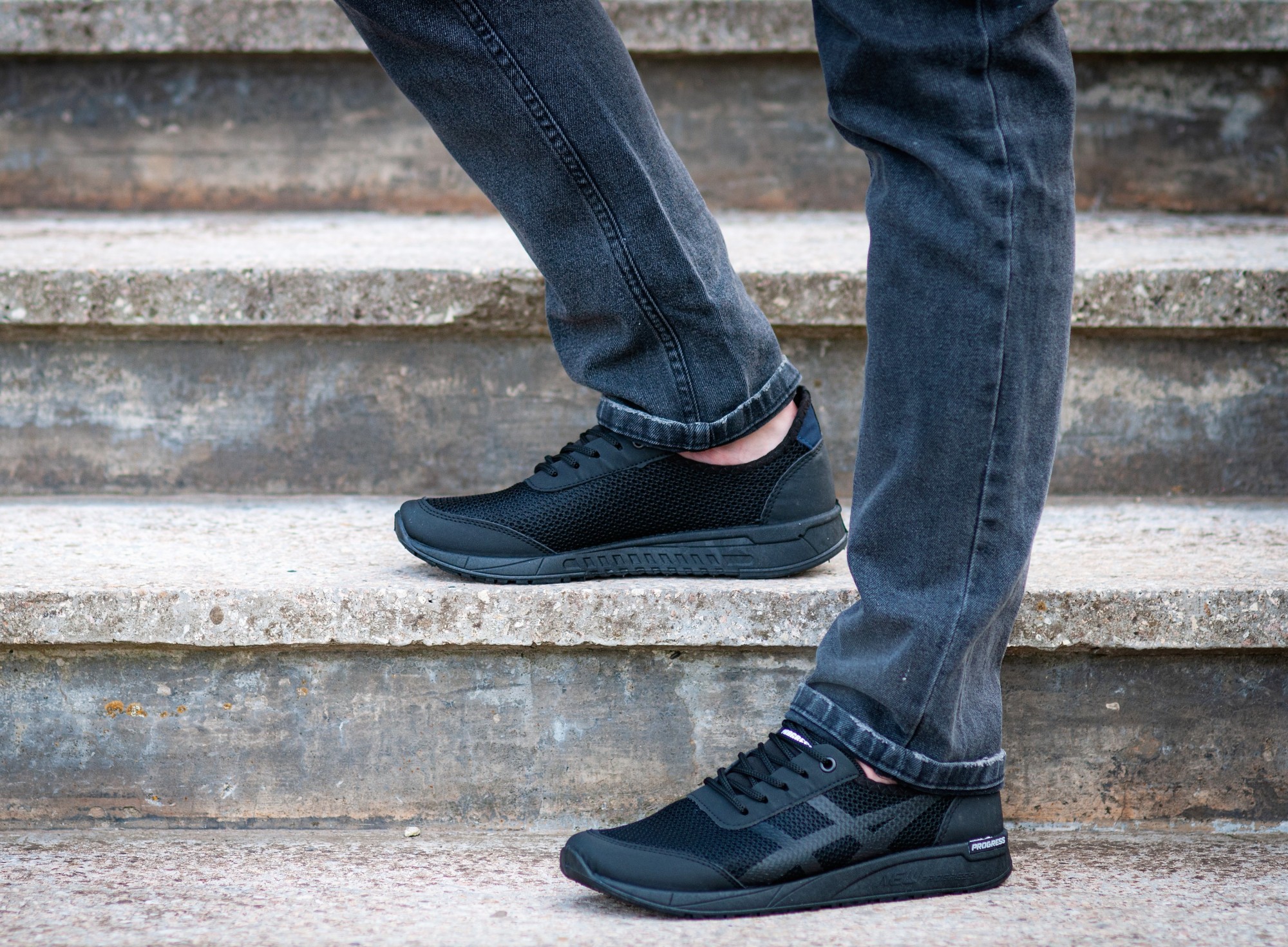 

Кроссовки мужские летние Progres new 42 черные (ПР-4407-Ч)