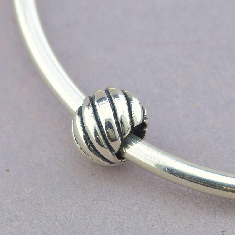 

Шарм Pandora style Серебряный шар 102797