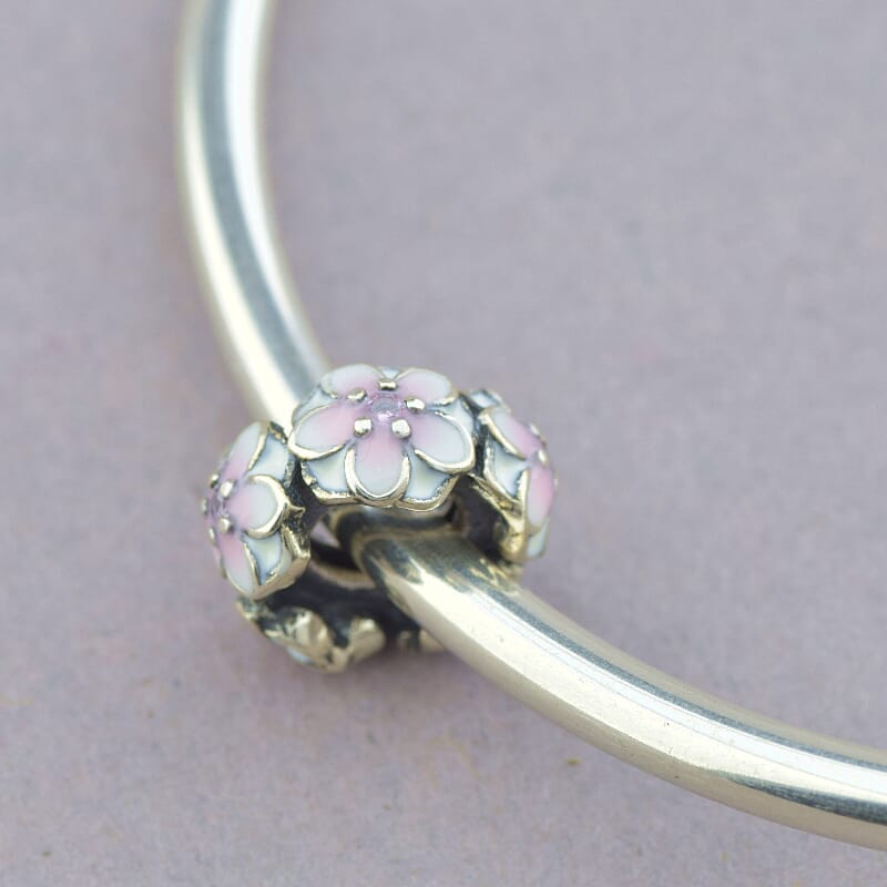 

Шарм Цветочный букет Pandora style 102806
