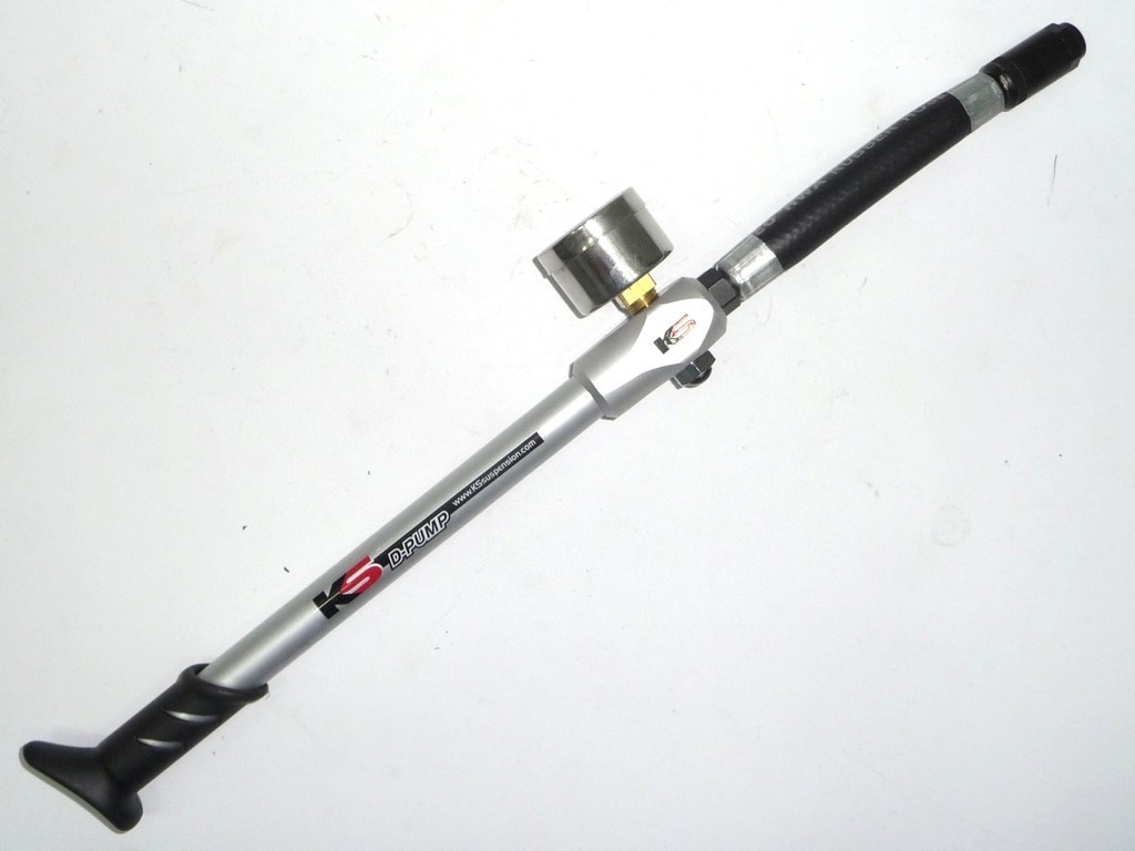 

Насос Kind Shock AIR-8 D-PUMP для вилок и амортов