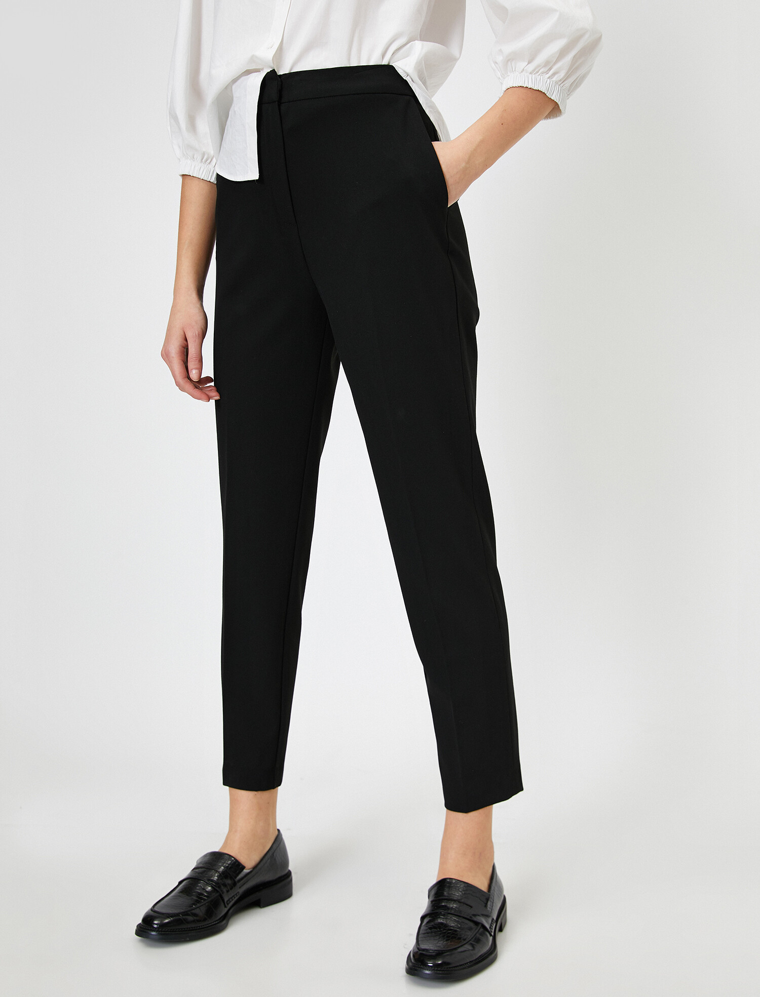 

Брюки Koton 0YAK42527UW-999 36 Black
