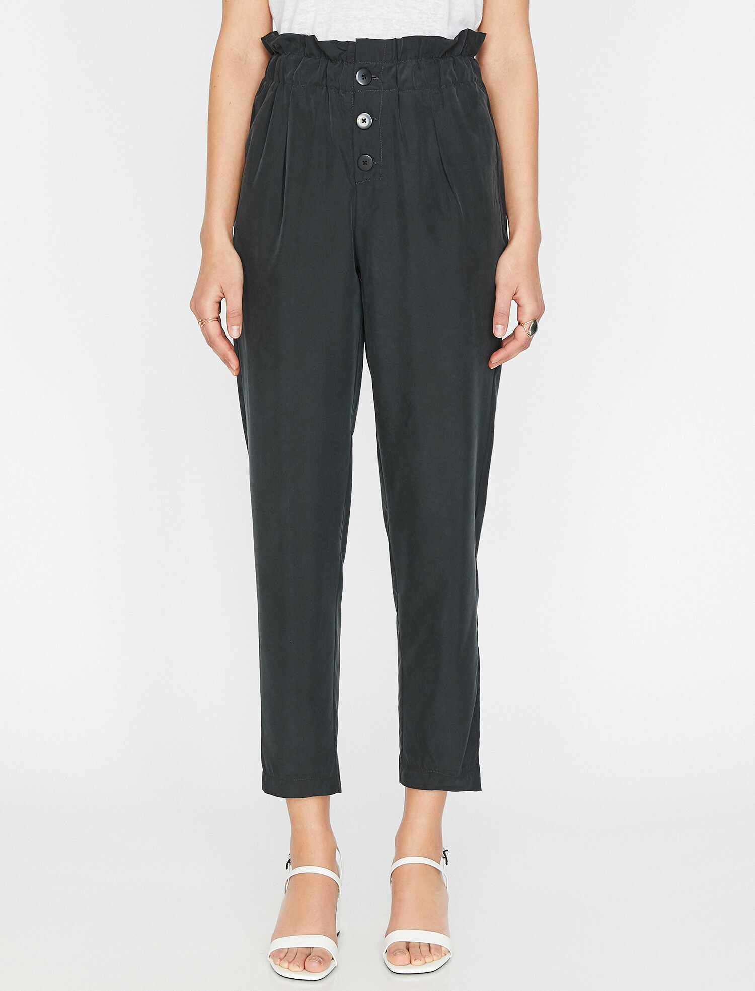 

Брюки Koton 9YAK42935OW-999 42 Black