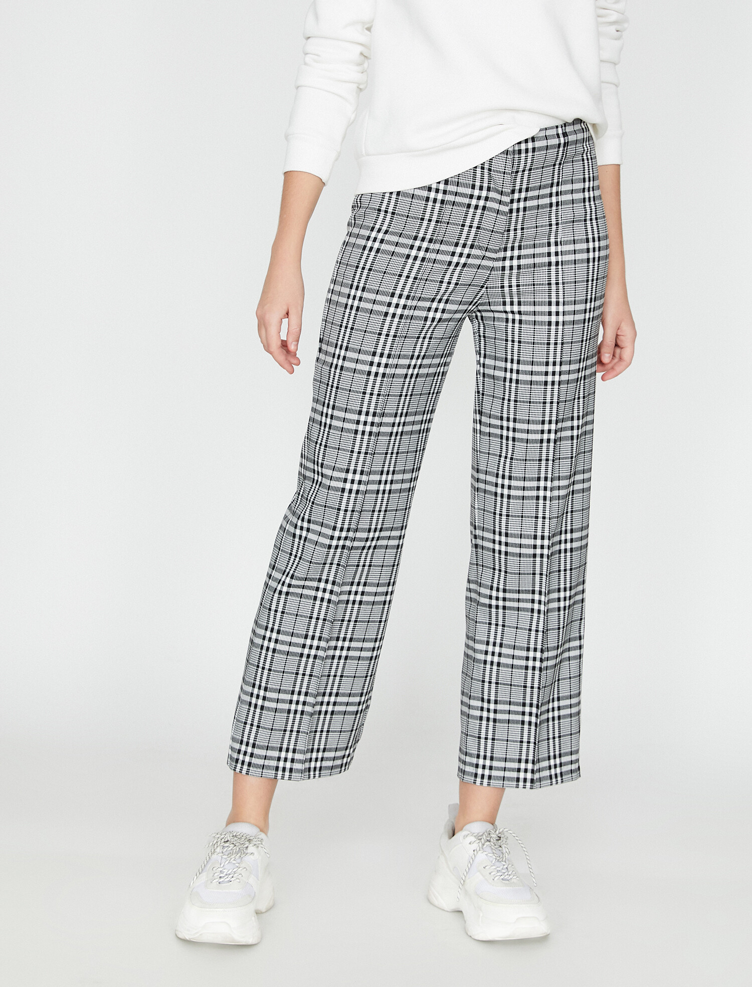

Брюки Koton 9YAK42450UW-T85 44 Black Check