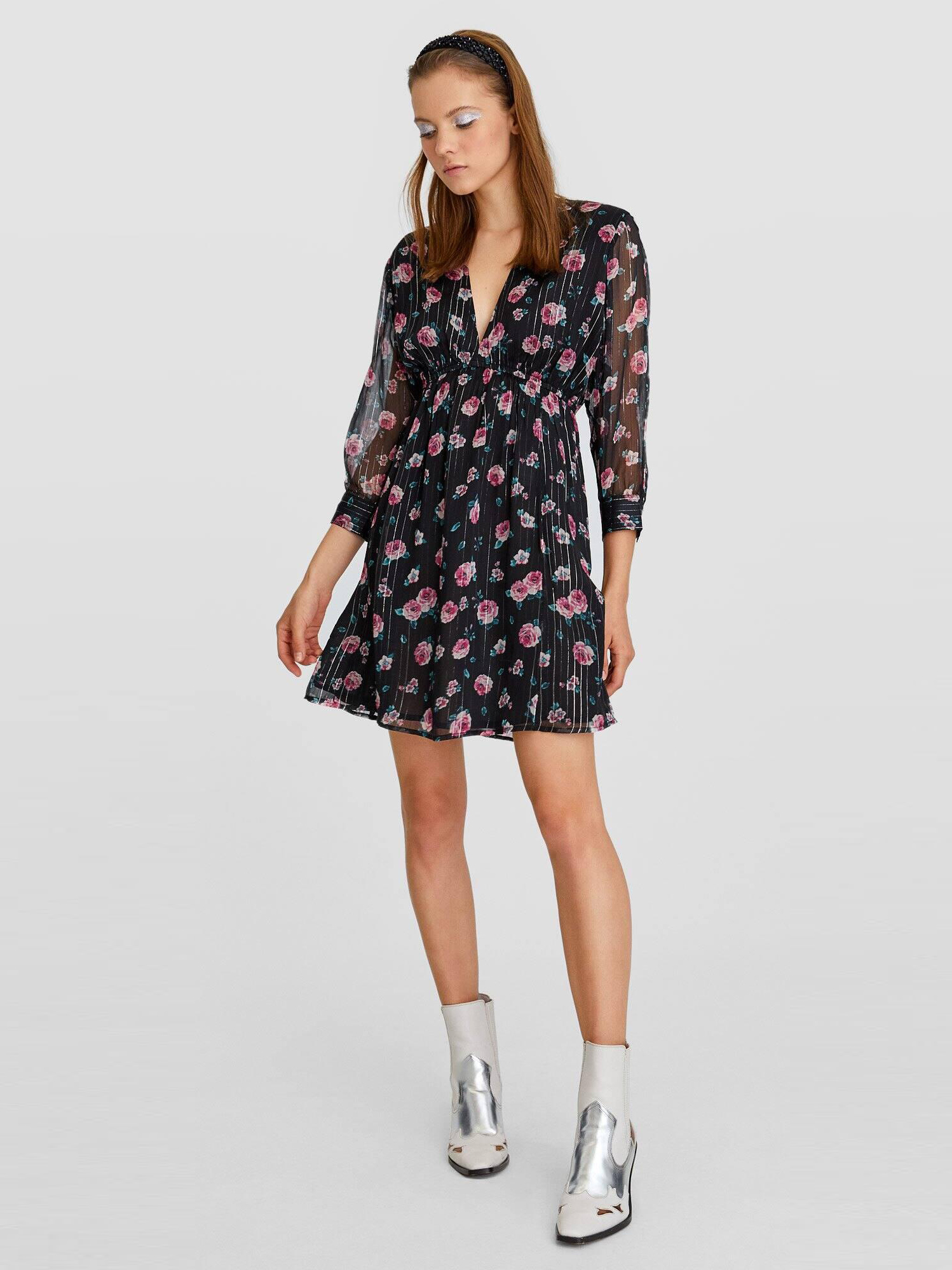 

Платье Stradivarius 6278/662/141-AATE M Черное с розовым