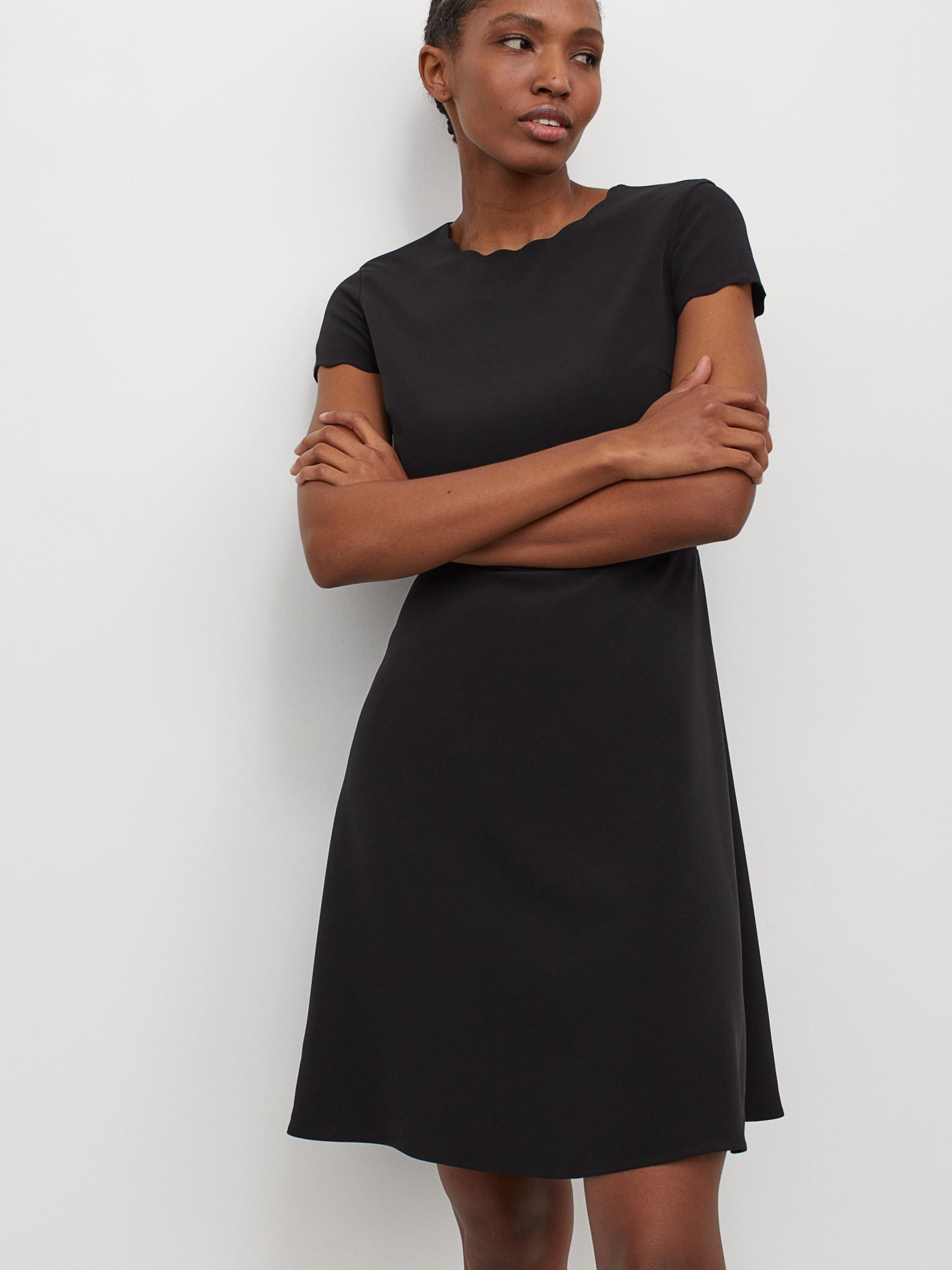 

Платье H& 9540123dm  Черное, Платье H&M 9540123dm M Черное