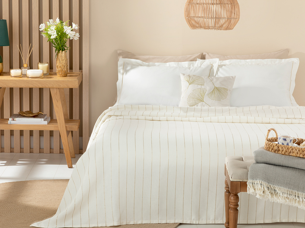 

Пикейный набор English Home Gold Stripe 200х220 см 10031215001