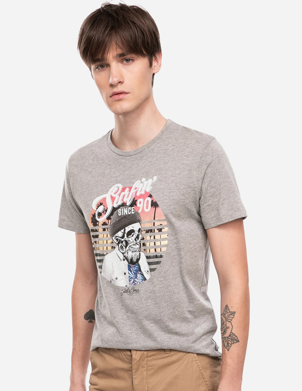 

Футболка JACK&JONES М0111044 цвет серый S