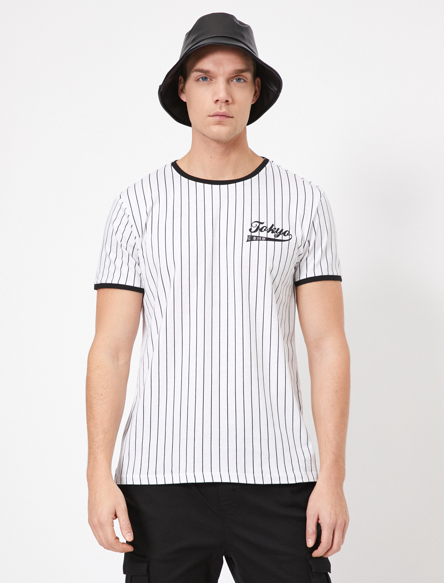 

Футболка Koton 0YAM14148OK M Black stripe