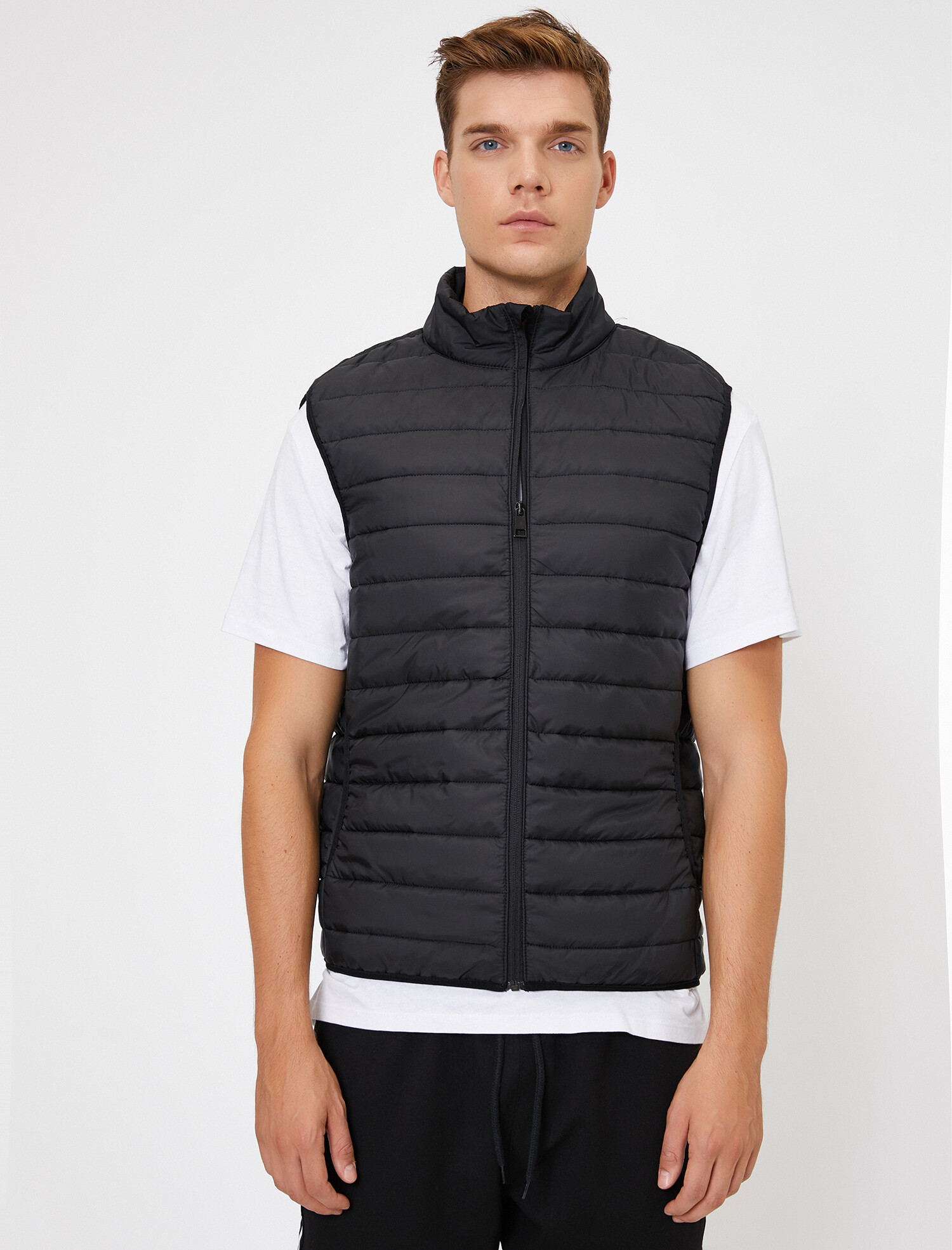 

Жилет Koton 0KAM34506OW S Black