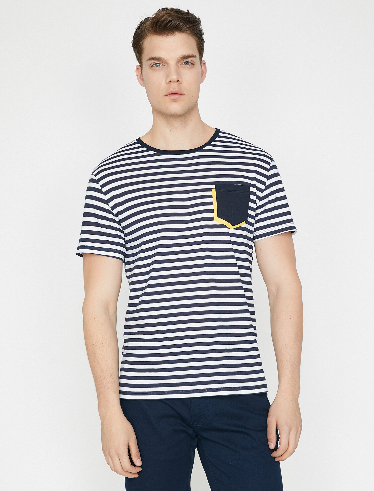 

Футболка Koton 9YAM11660LK L Marine stripe