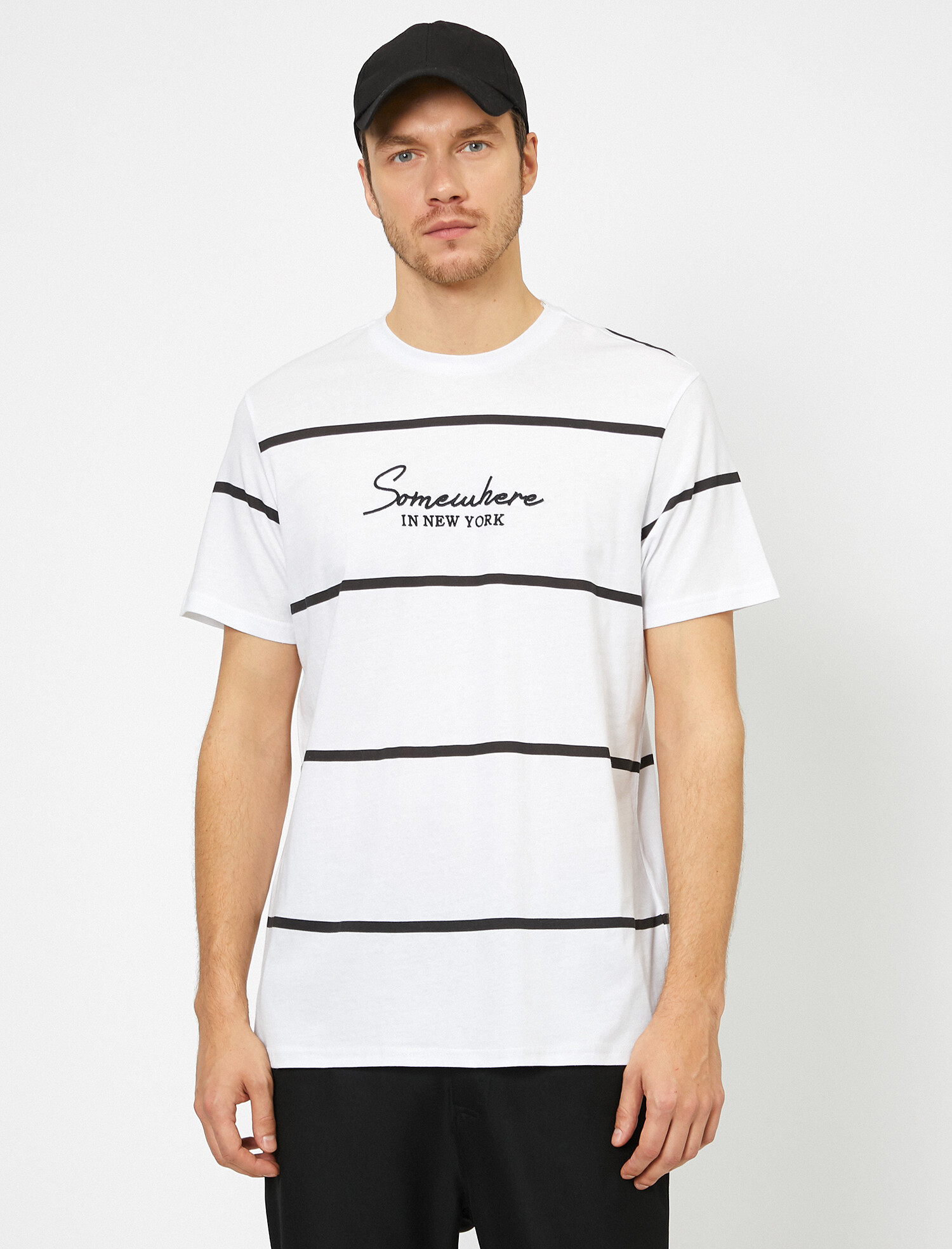 

Футболка Koton 9YAM14766OK L Black stripe