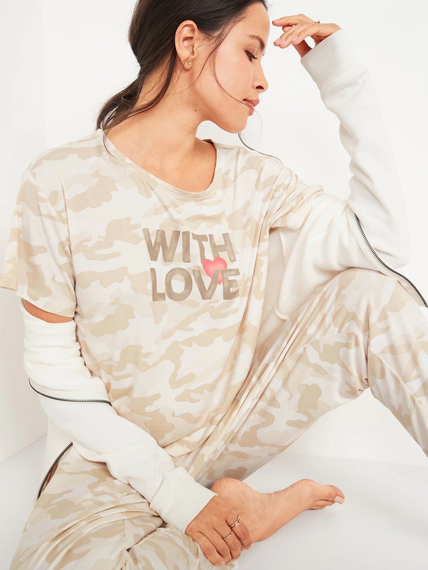 

Пижама Old Navy 609246390 / Бежевая, Пижама Old Navy 609246390 S/XS Бежевая