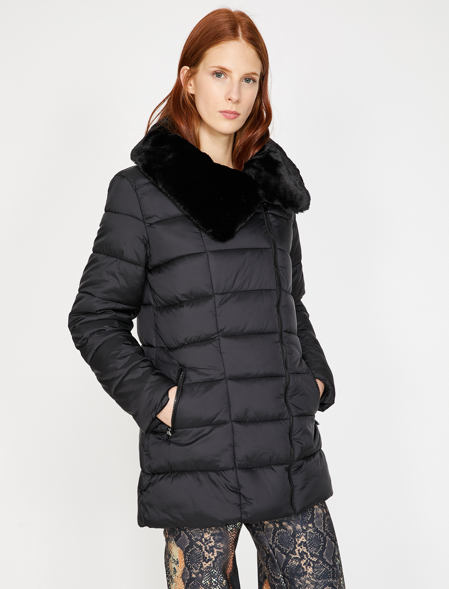 

Куртка Koton 9KAK06902GW-999 34 Black