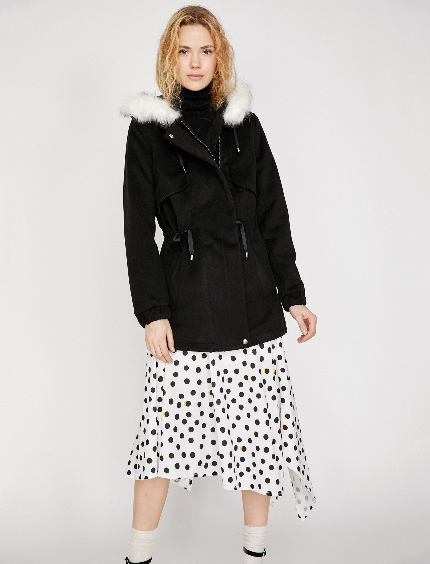 

Пальто Koton 9KAK08607OW-999 38 Black